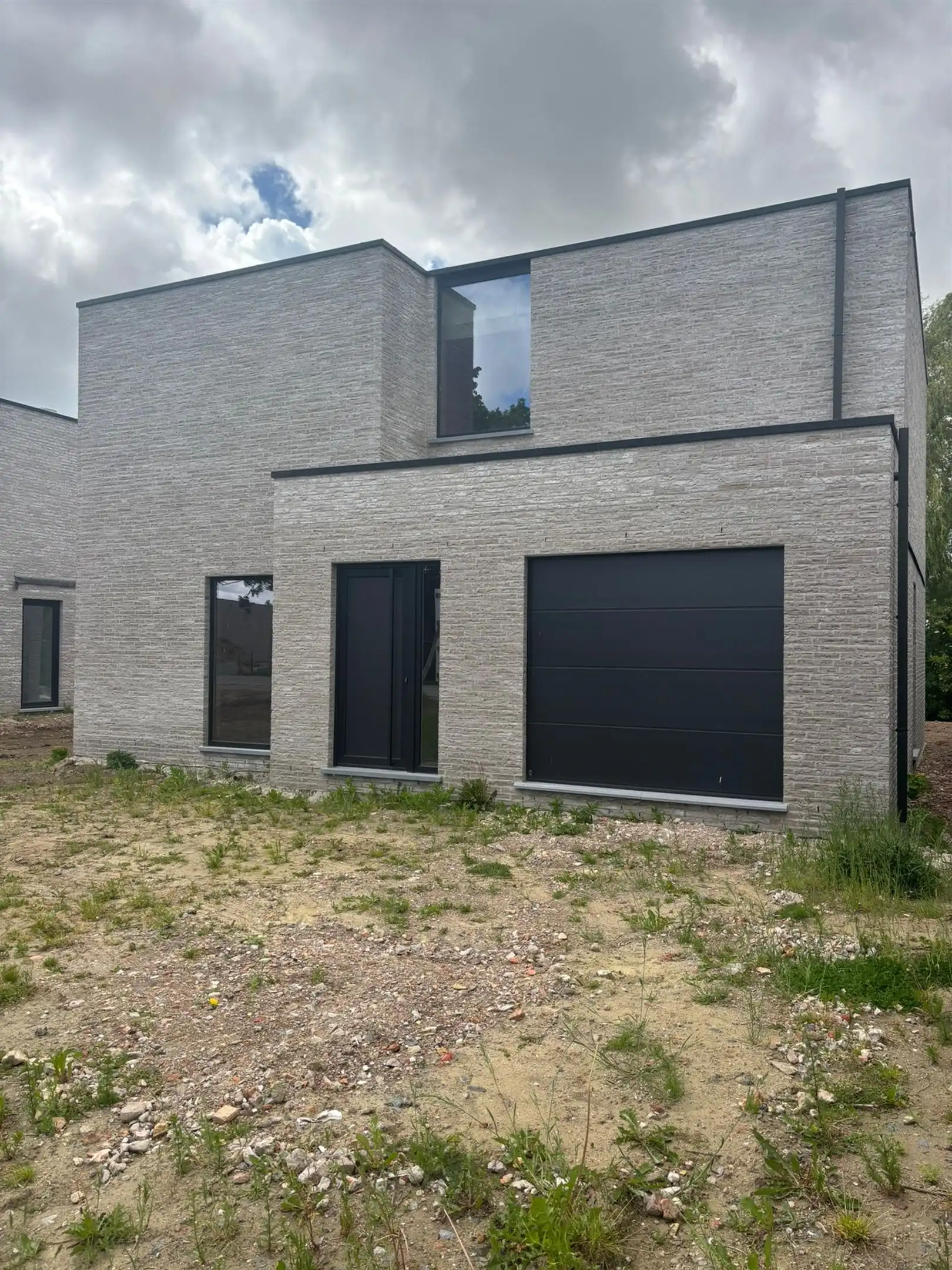 Moderne afgewerkte nieuwbouw foto 3