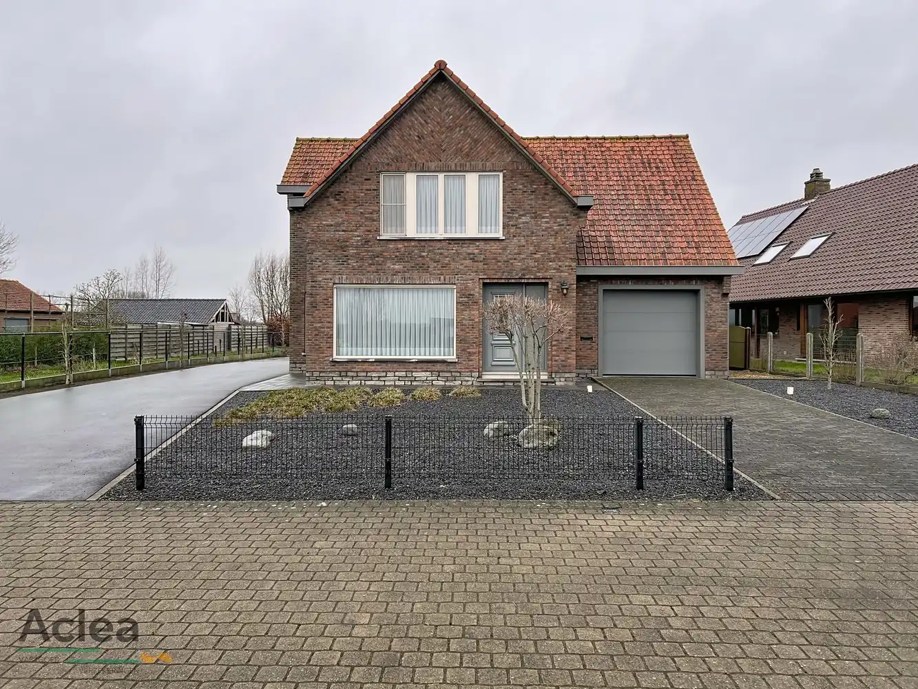 Comfortabele woning met ruime loods foto 27