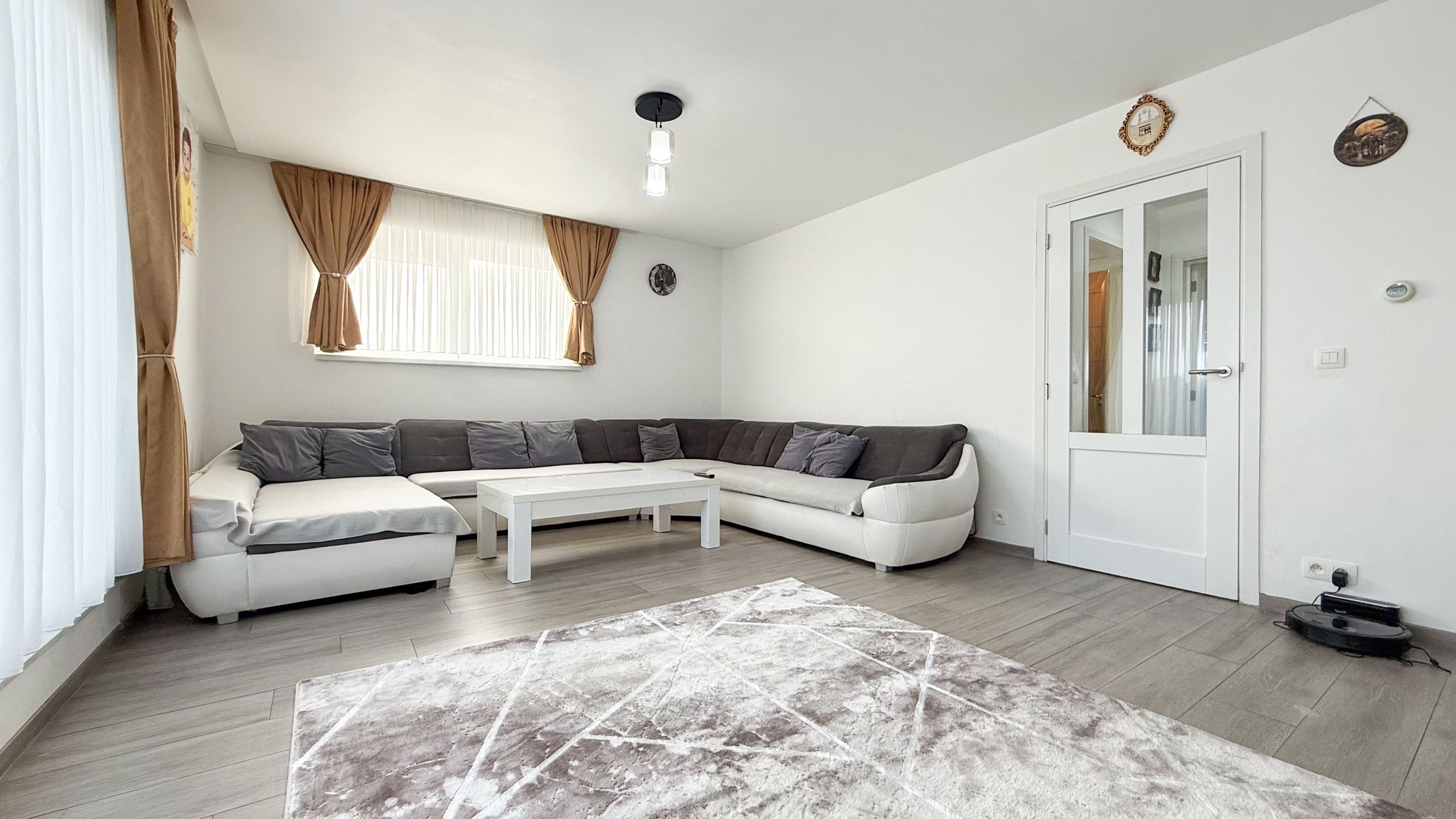 Ruim instapklaar duplex app in Paal, 108m², 3 slpks foto 4