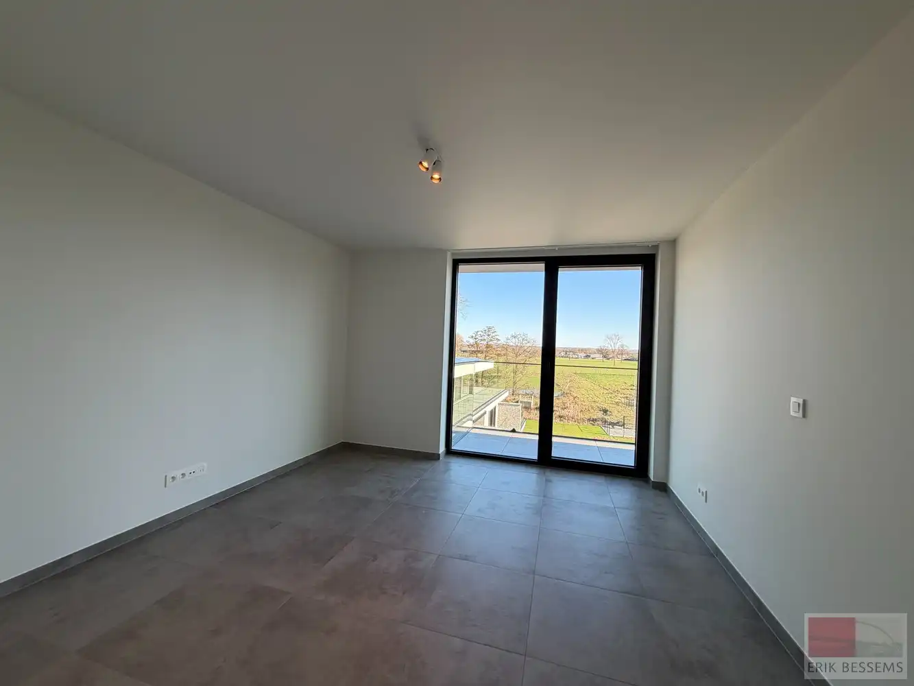 Modern nieuwbouwpenthouse van 140 m² met 2 slaapkamers, badkamer foto 5