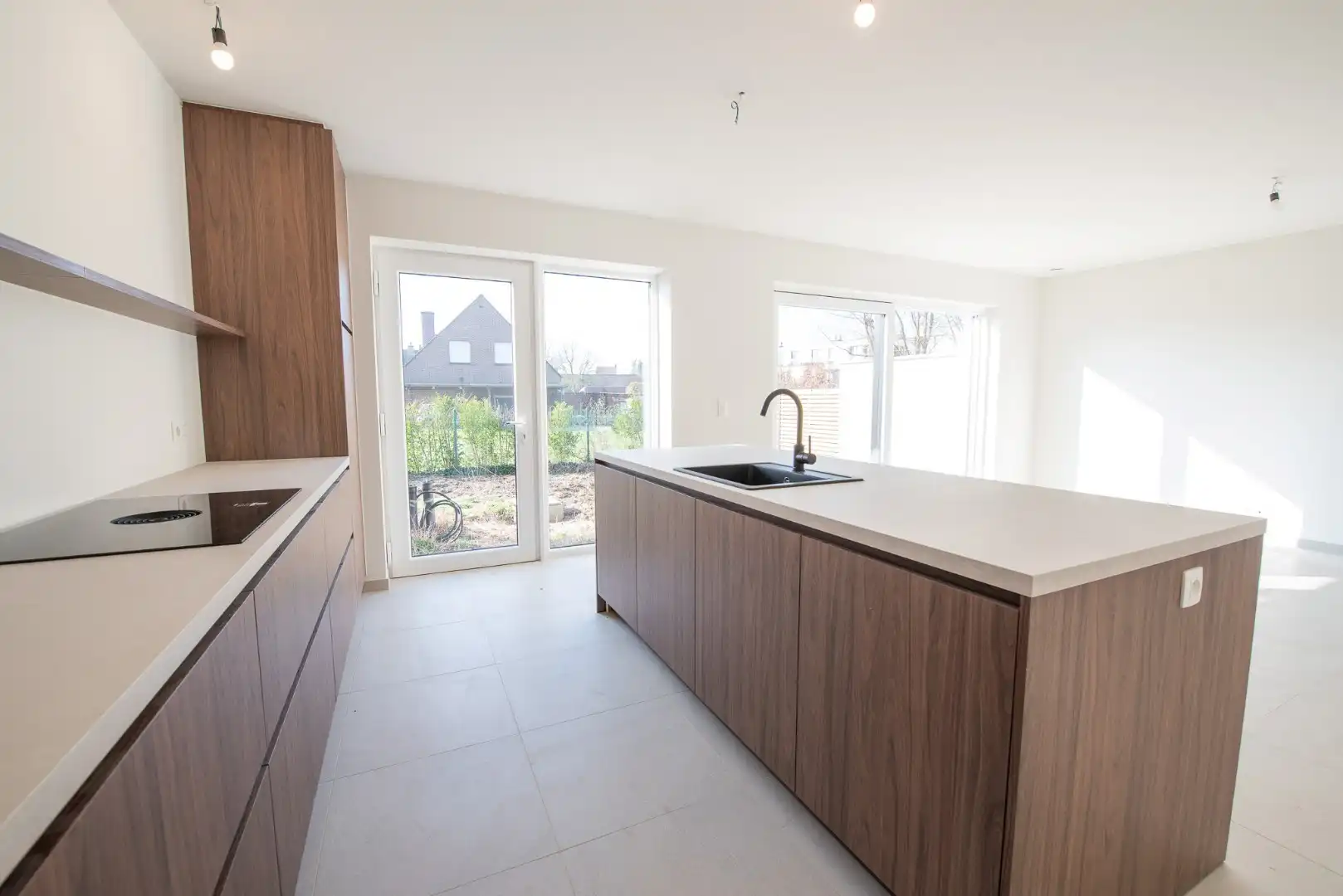 Topper!! Stijlvolle & energiezuinige nieuwbouwwoning met 4 slaapkamers in Waregem - KIJKWONING foto 5