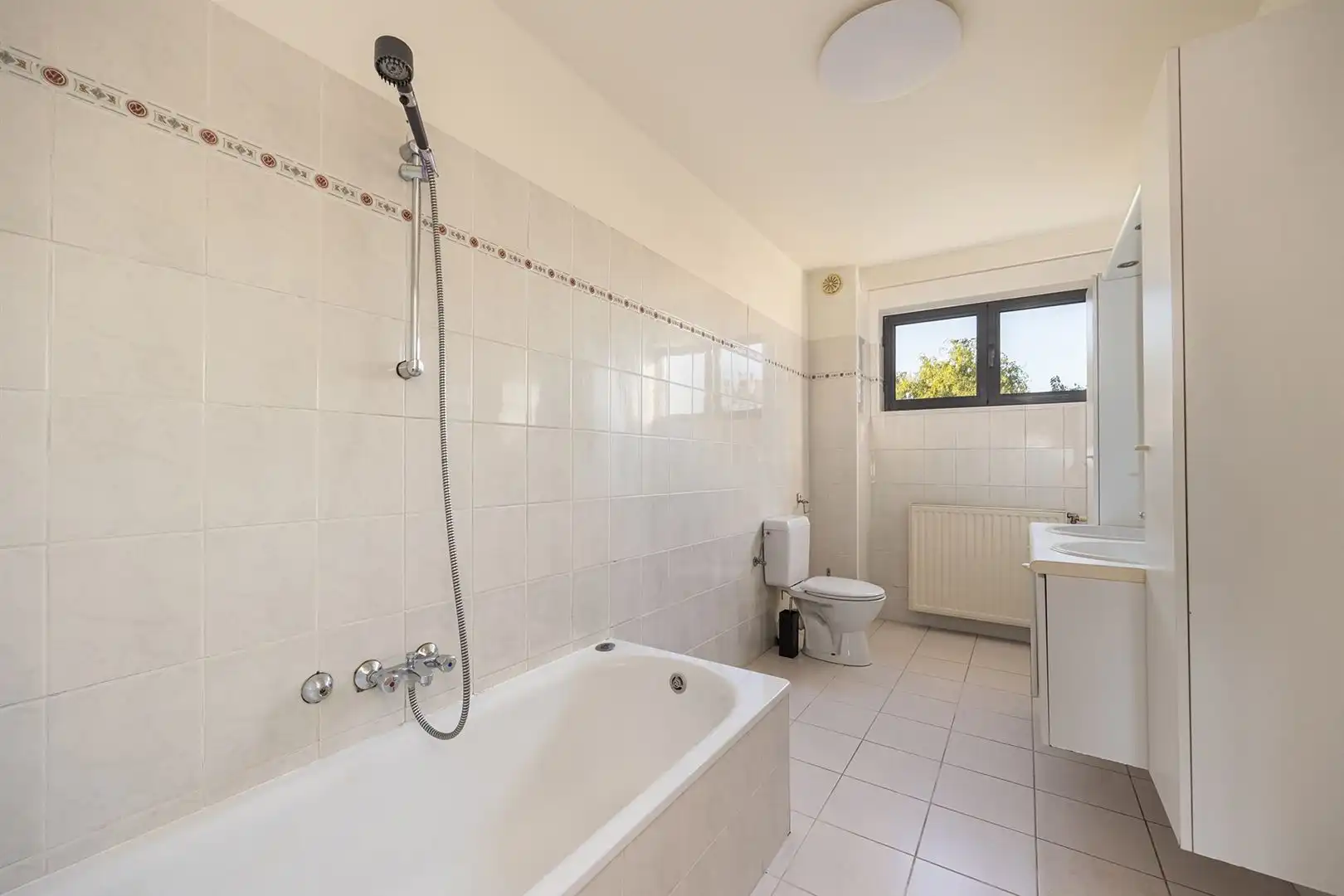 Architecturale woning met 4 slaapkamers én tuin foto 11