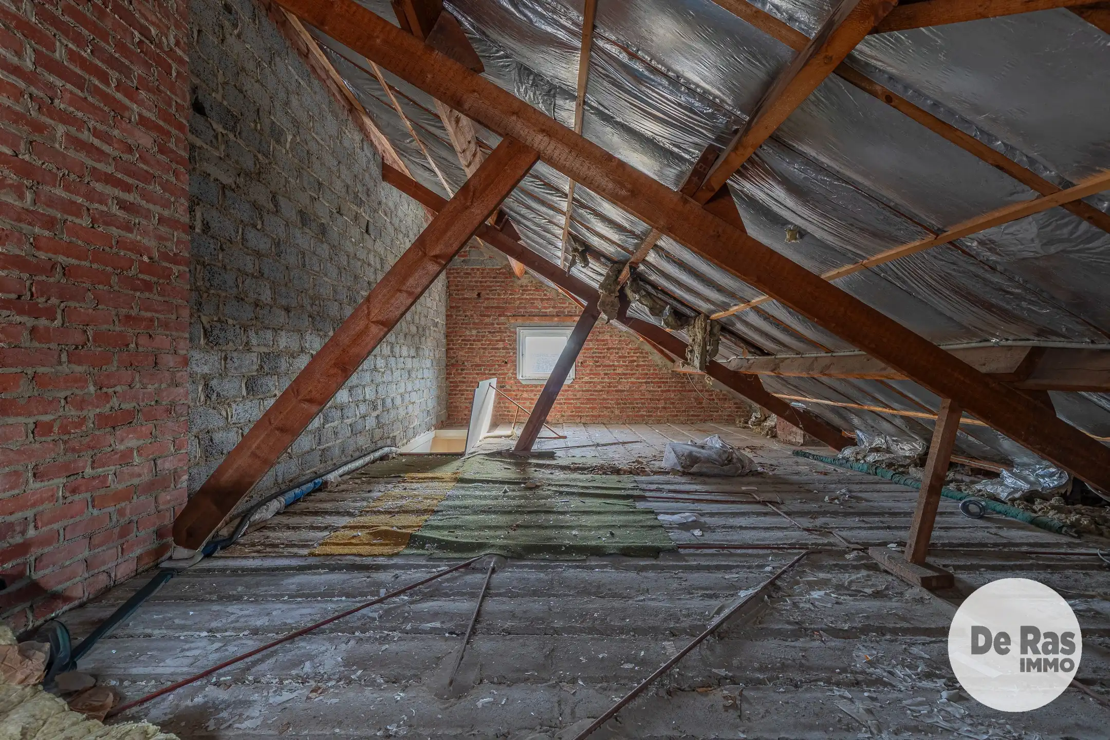 HILLEGEM - Gezinswoning met tuin  foto 25