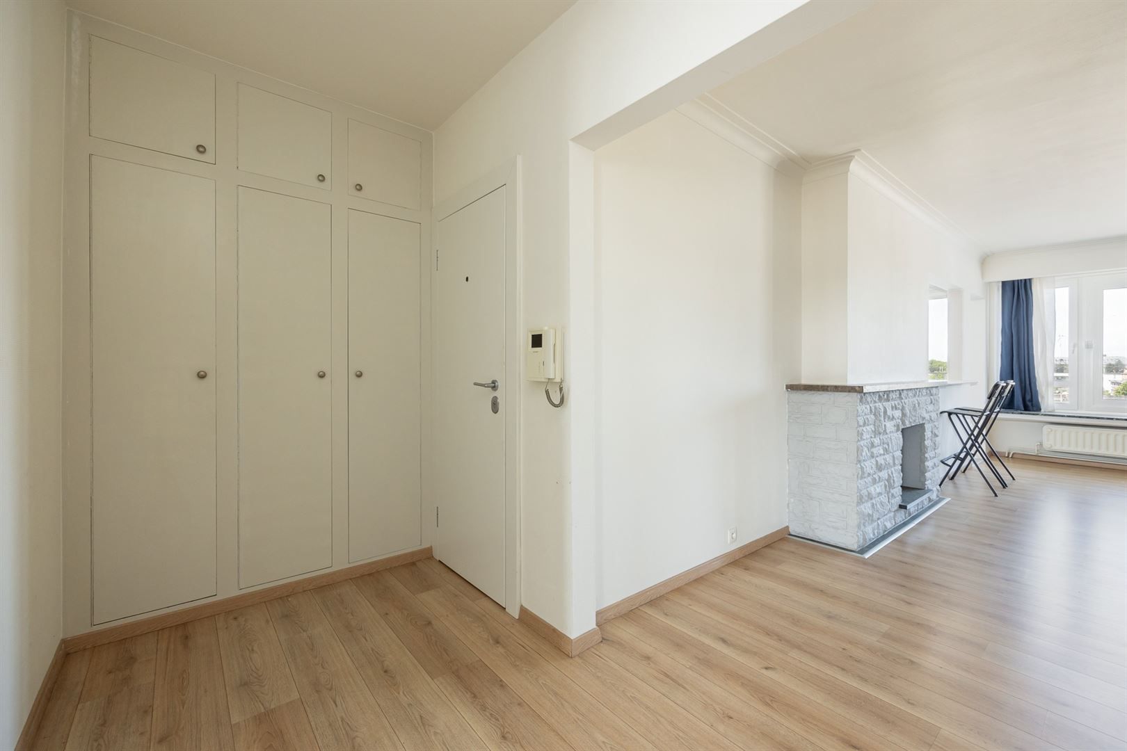 Ruim 2 slaapkamer appartement te Merksem foto 9