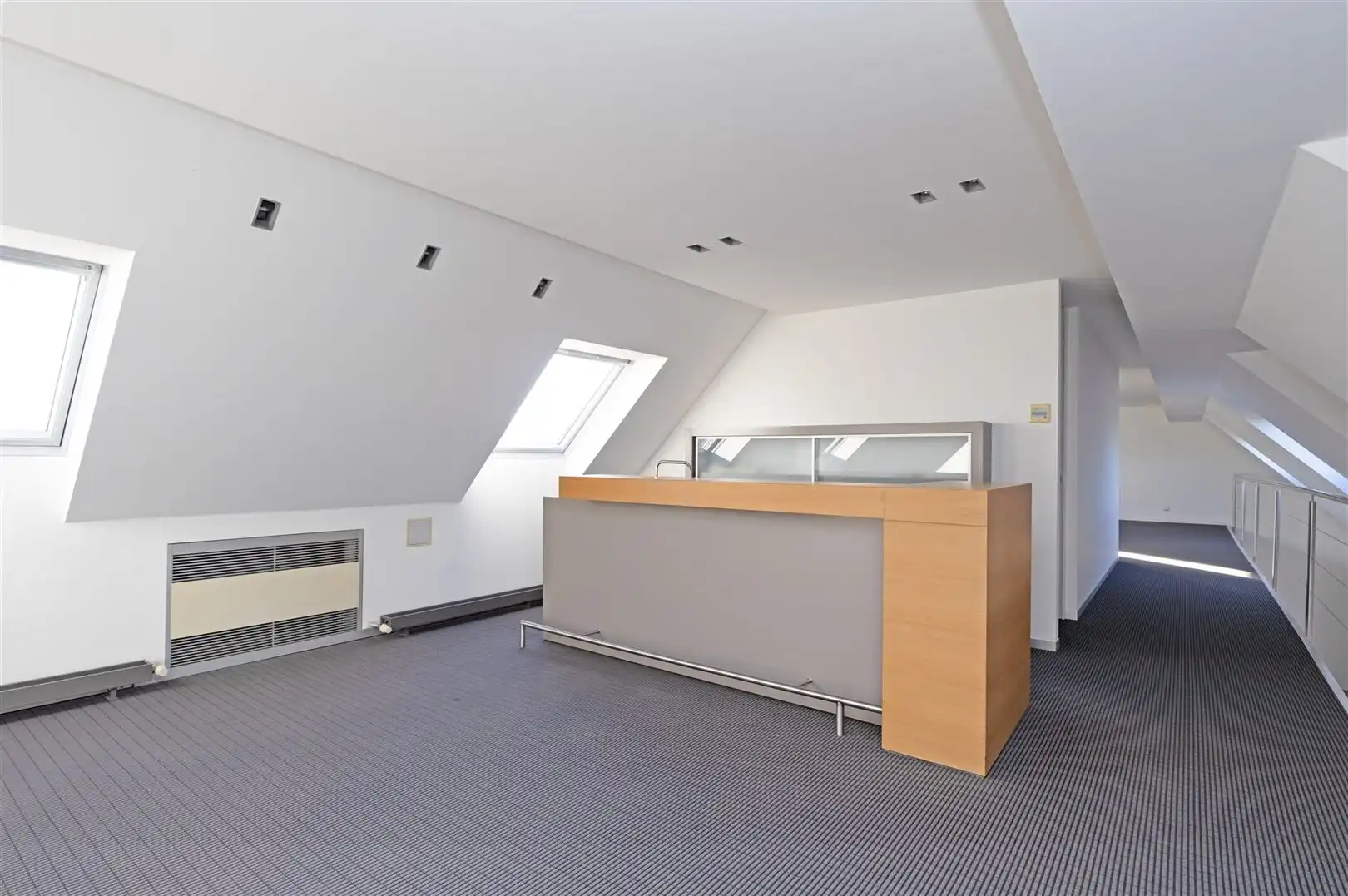 Kantoor of praktijk op een zichtlocatie foto 14