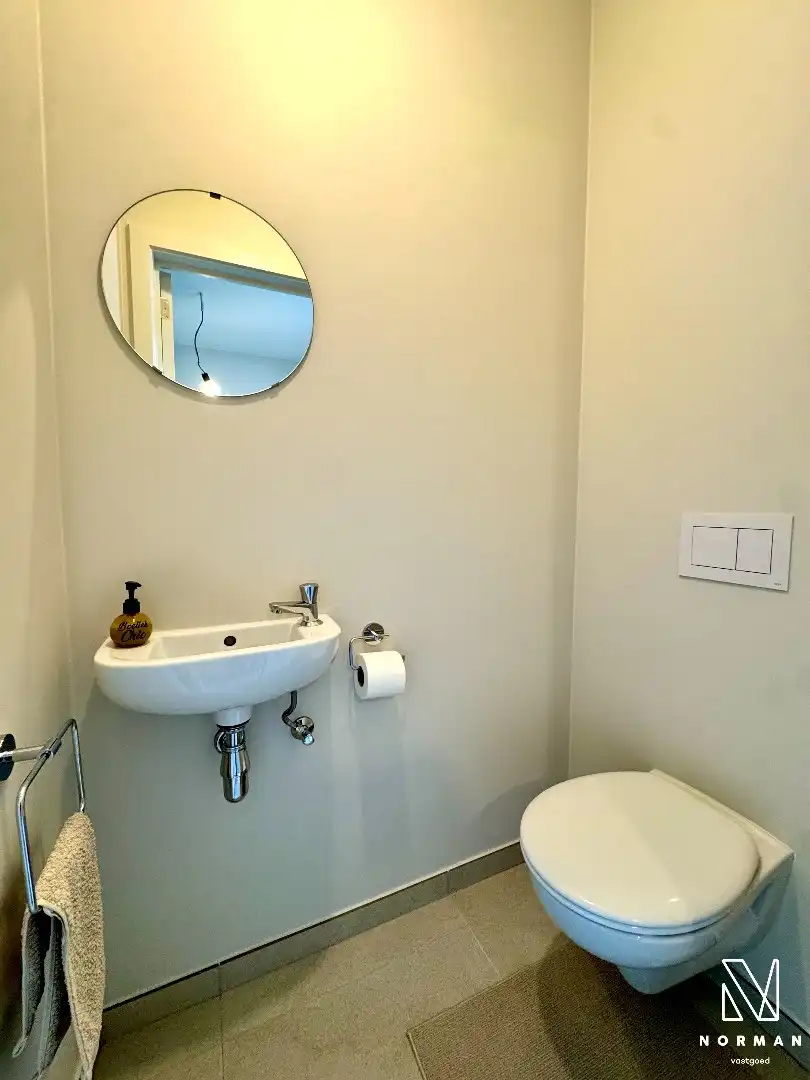 Instapklare nieuwbouwwoning met moderne afwerking en veel lichtinval foto 18