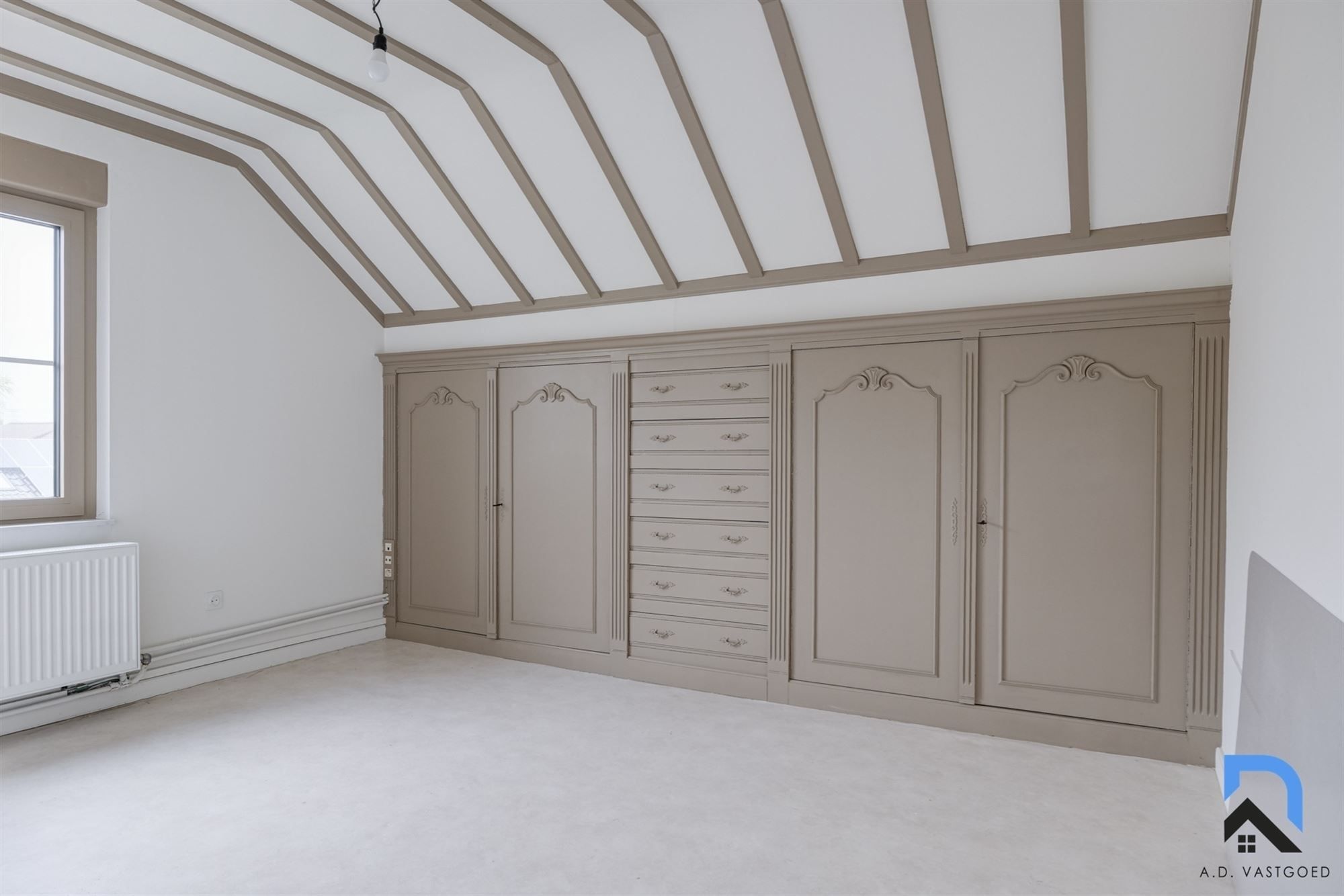 Ruime vrijstaande woning in Eigenbilzen foto 12