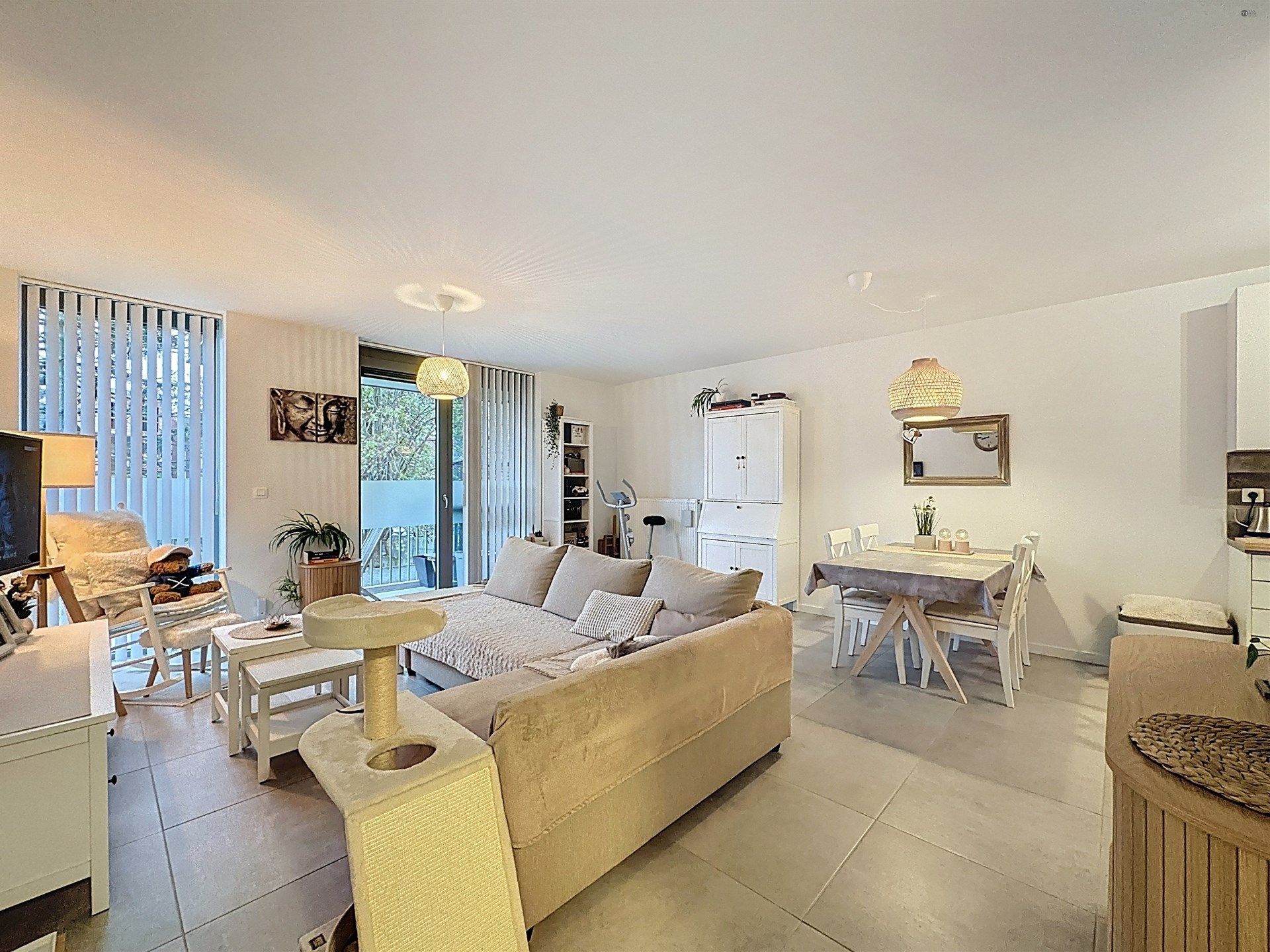 Energiezuinig appartement met staanplaats op toplocatie in Sint-Niklaas foto 6