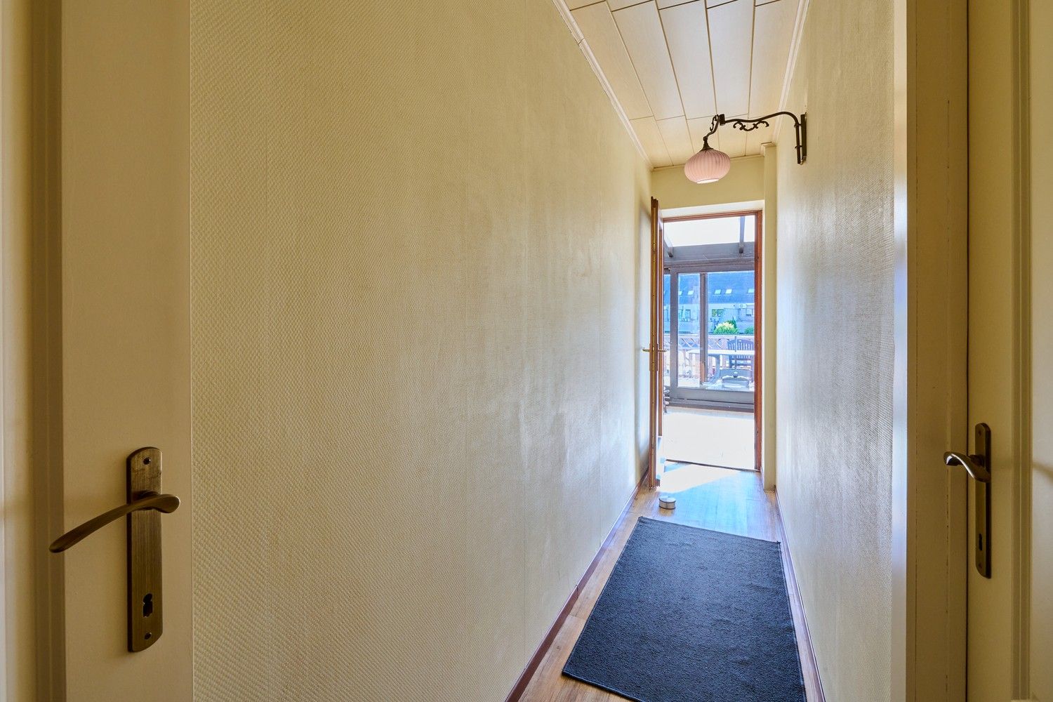 Goed onderhouden Instapklaar appartement met aangenaam wooncomfort gelegen op een gegeerde locatie foto 8