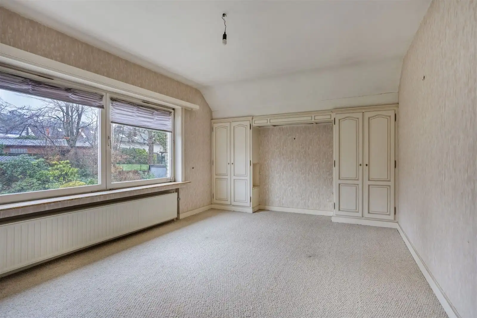 Zeer ruime villa (340m²) op een terrein van 7a38ca foto 15