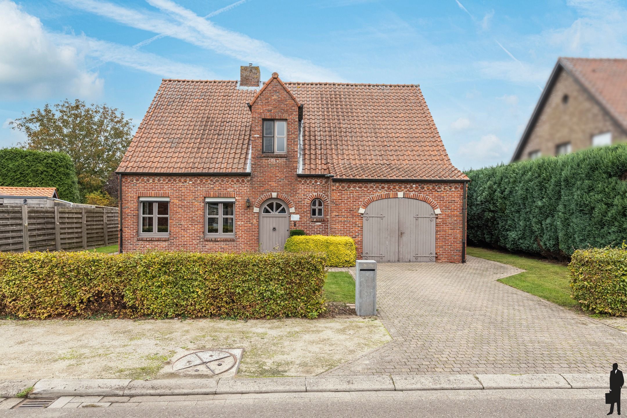 Hoofdfoto van de publicatie: Ruime vrijstaande woning met bijgebouw op 880m² in Weelde