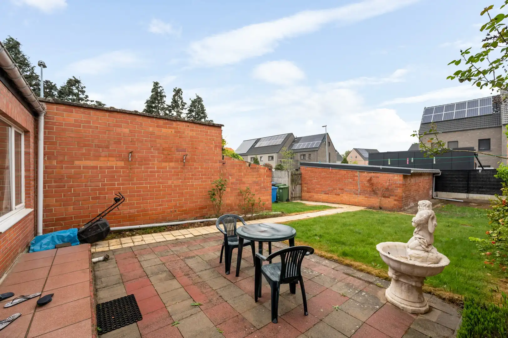 Gelijkvloers appartement met tuin foto 11