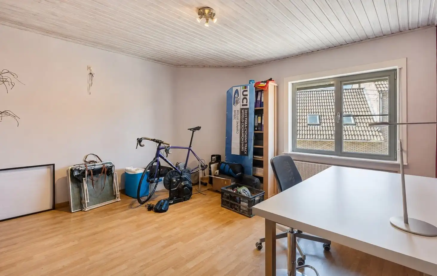 Commercieel pand met ruime handelsruimte, loods én drie-slaapkamer appartement van 160 m² in Wezemaal ! foto 28