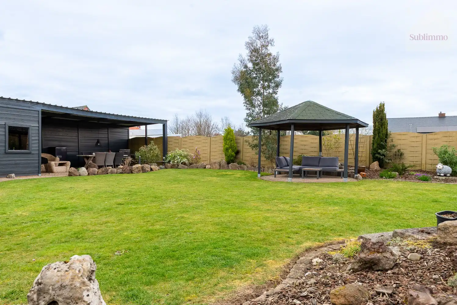 Rustig gelegen gezinswoning met 3 slaapkamers op een perceel van 744 m². foto 26