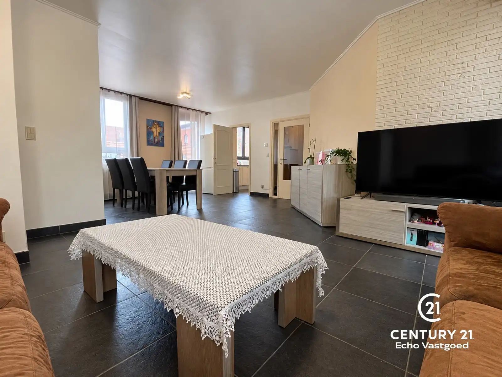 Fraai 3 slaapkamer appartement vlakbij de "Grote Markt" foto 8