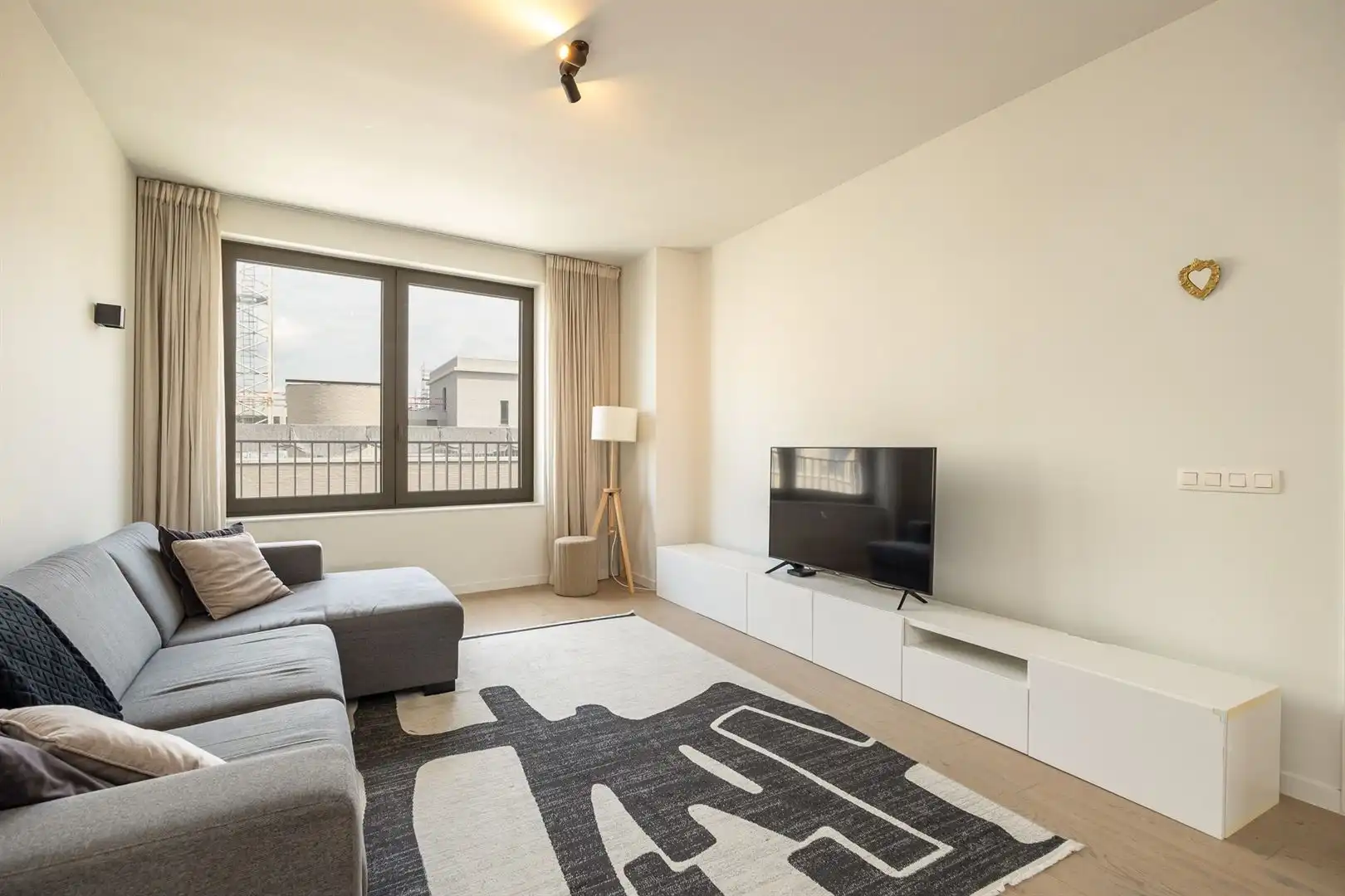 Modern wonen op het eilandje tussen stad en rust foto 8