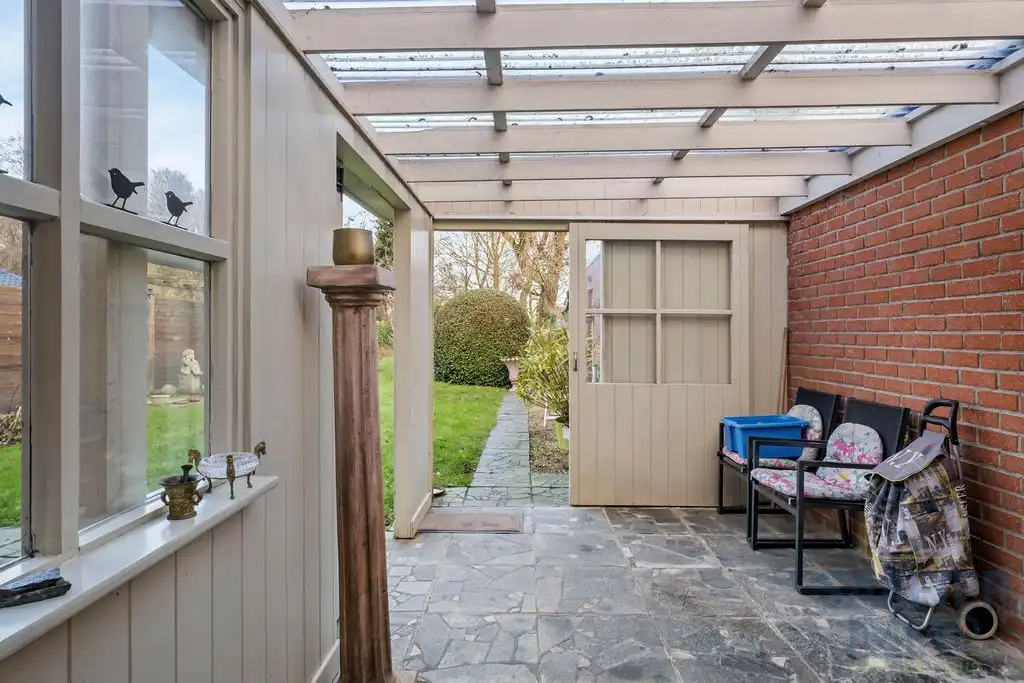 Ruime woning met 4 slaapkamers en grote tuin in het centrum van Ingelmunster foto 10