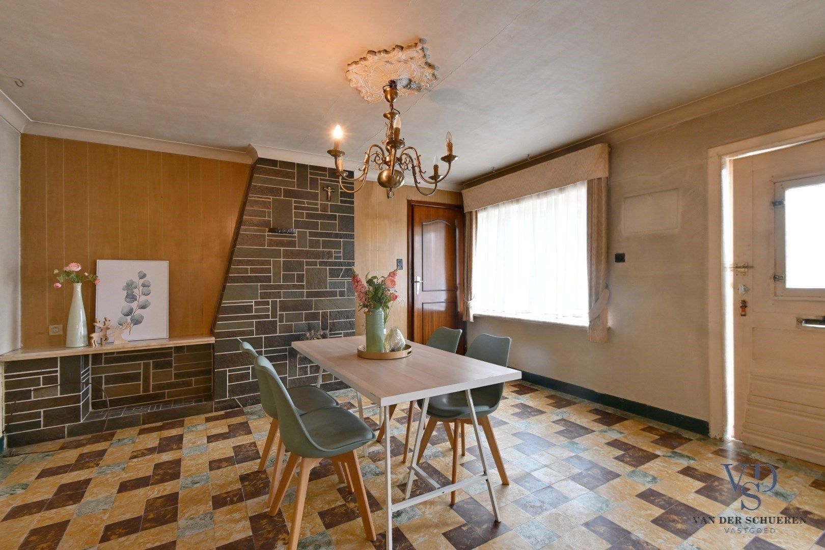 Woning met belendend perceel weiland  foto 7