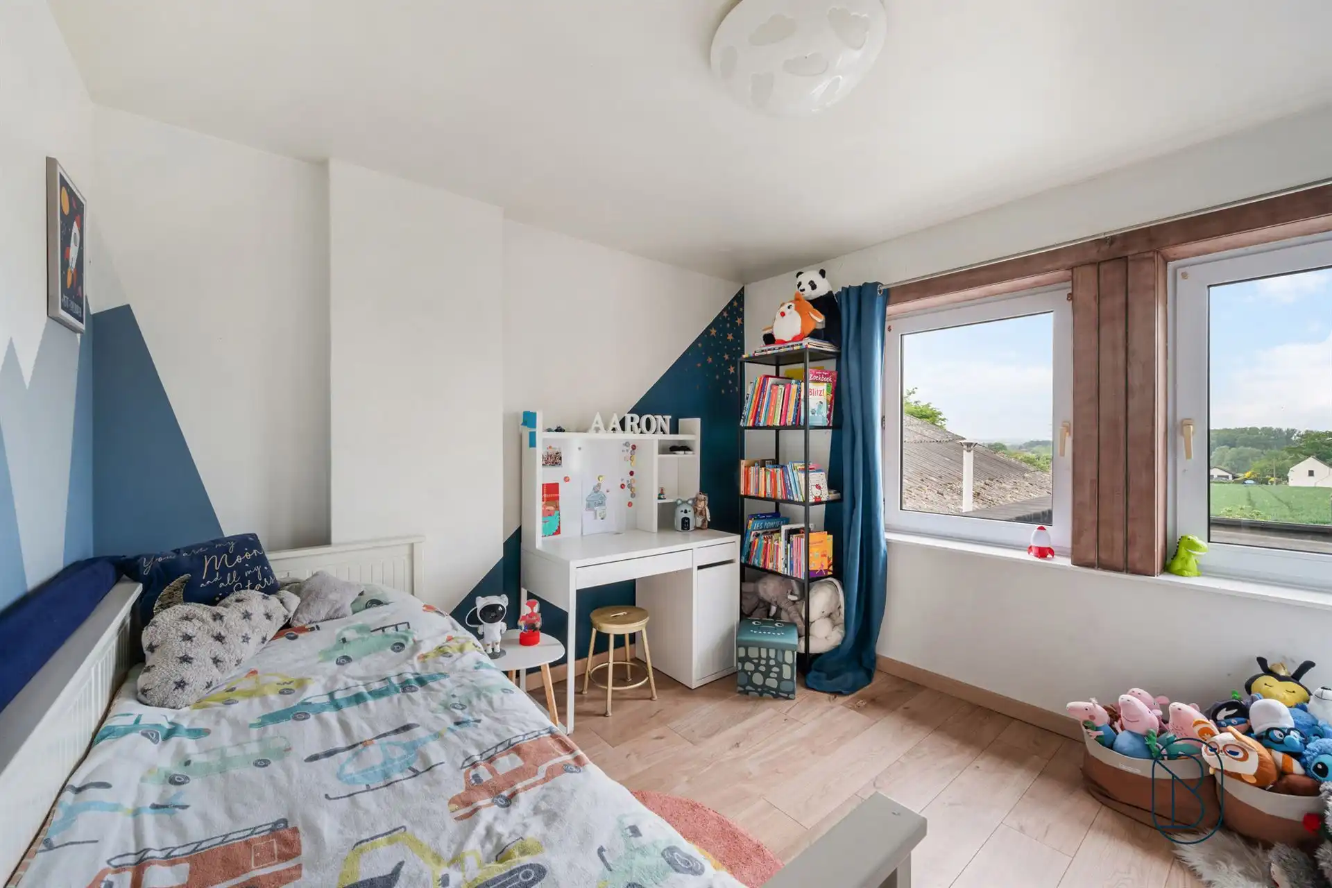 Instapklare woning met loods van 240 m² op topligging foto 13