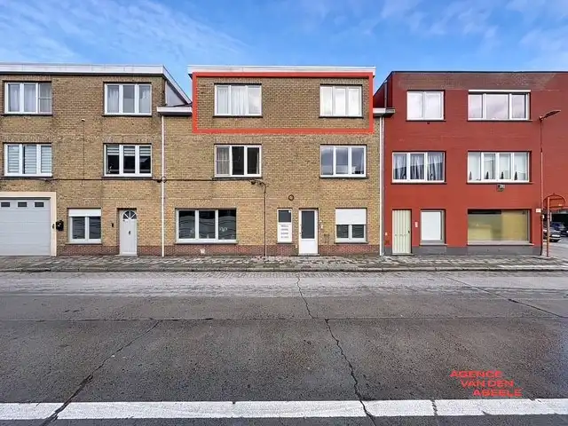 Instapklaar appartement te Sint-Kruis foto {{pictureIndex}}