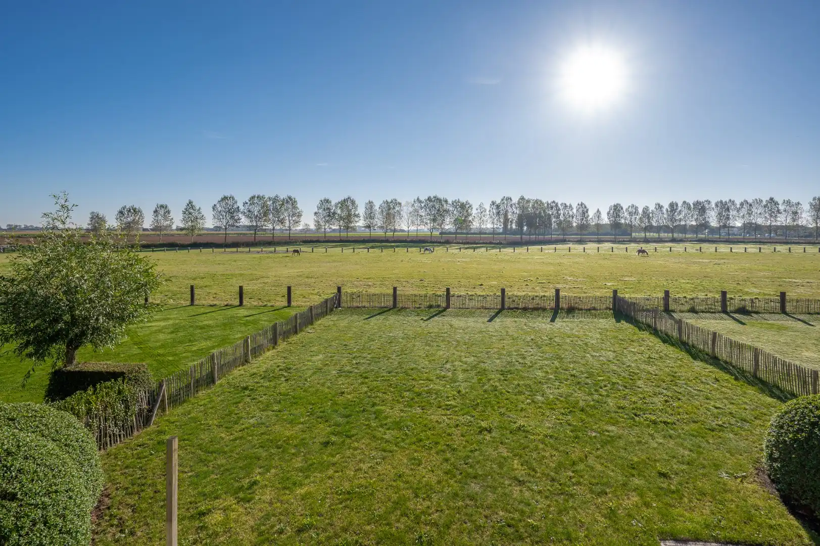 Exclusieve alleenstaande villa met panoramisch zicht over de Polders foto 13