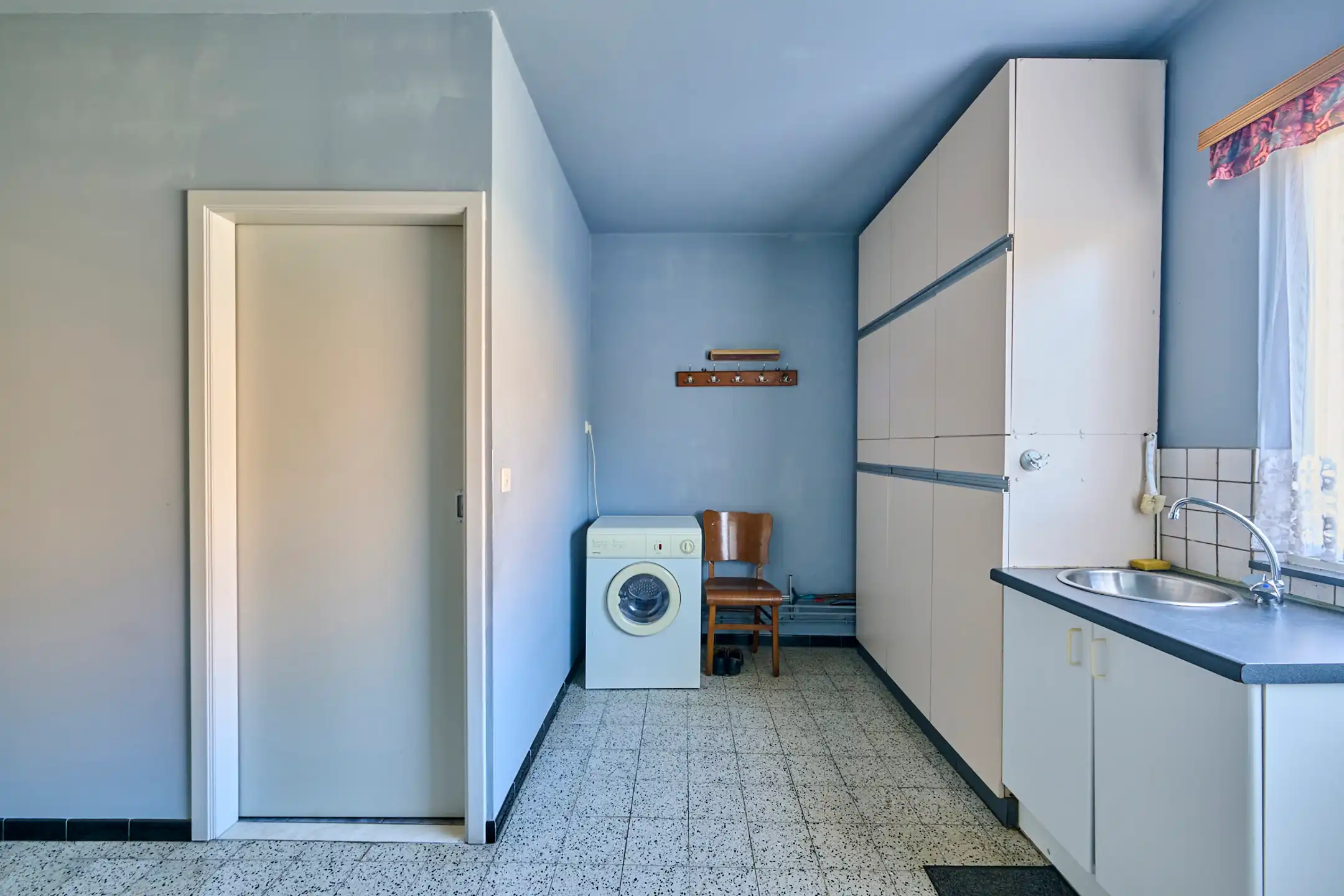 RUIME GEZINSWONING MET ZICHT OP ACHTERLIGGEND GROEN foto 7