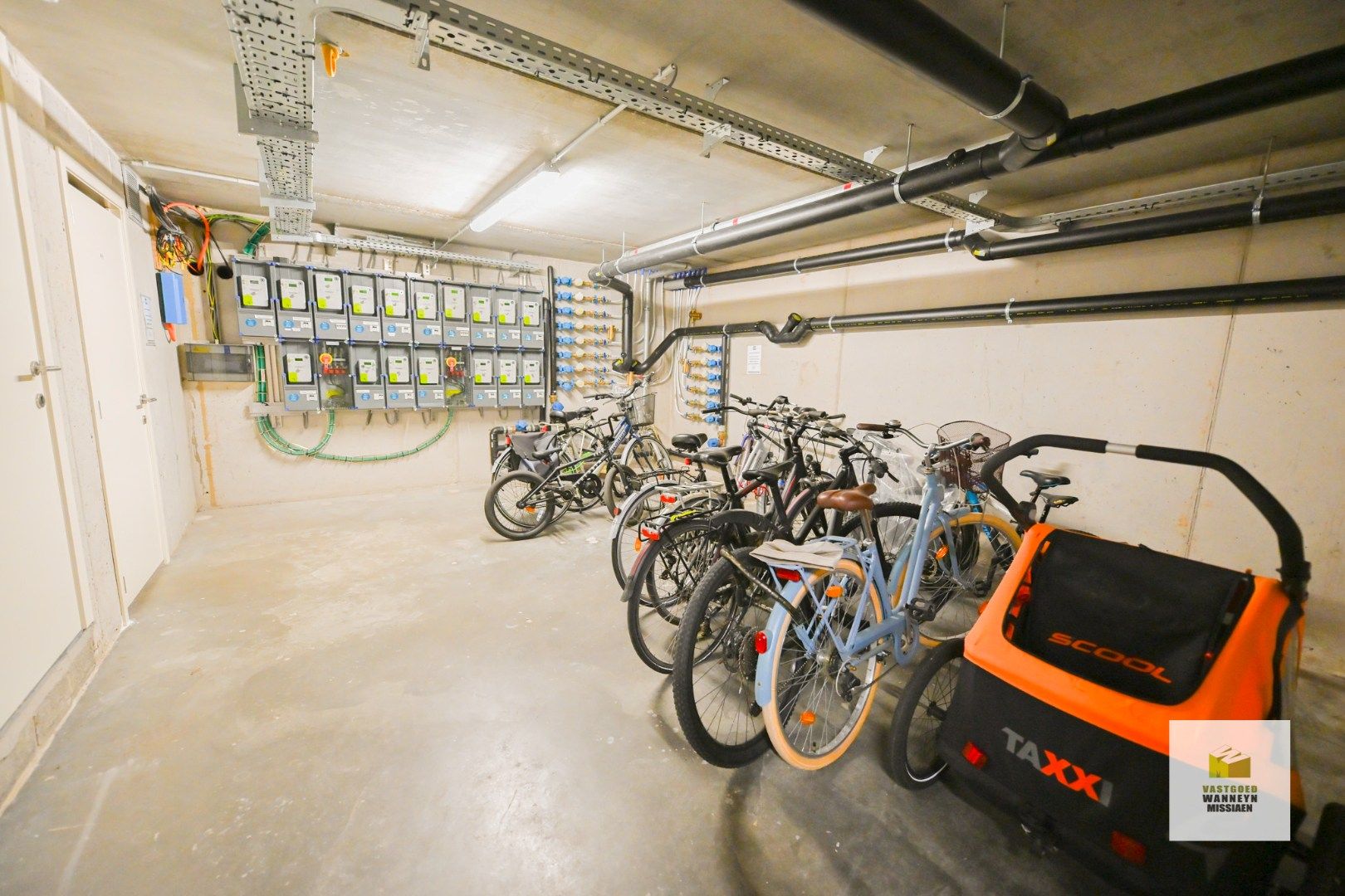 Gelijkvloers appartement met 2 slaapkamers, 2 badkamers en terras foto 17