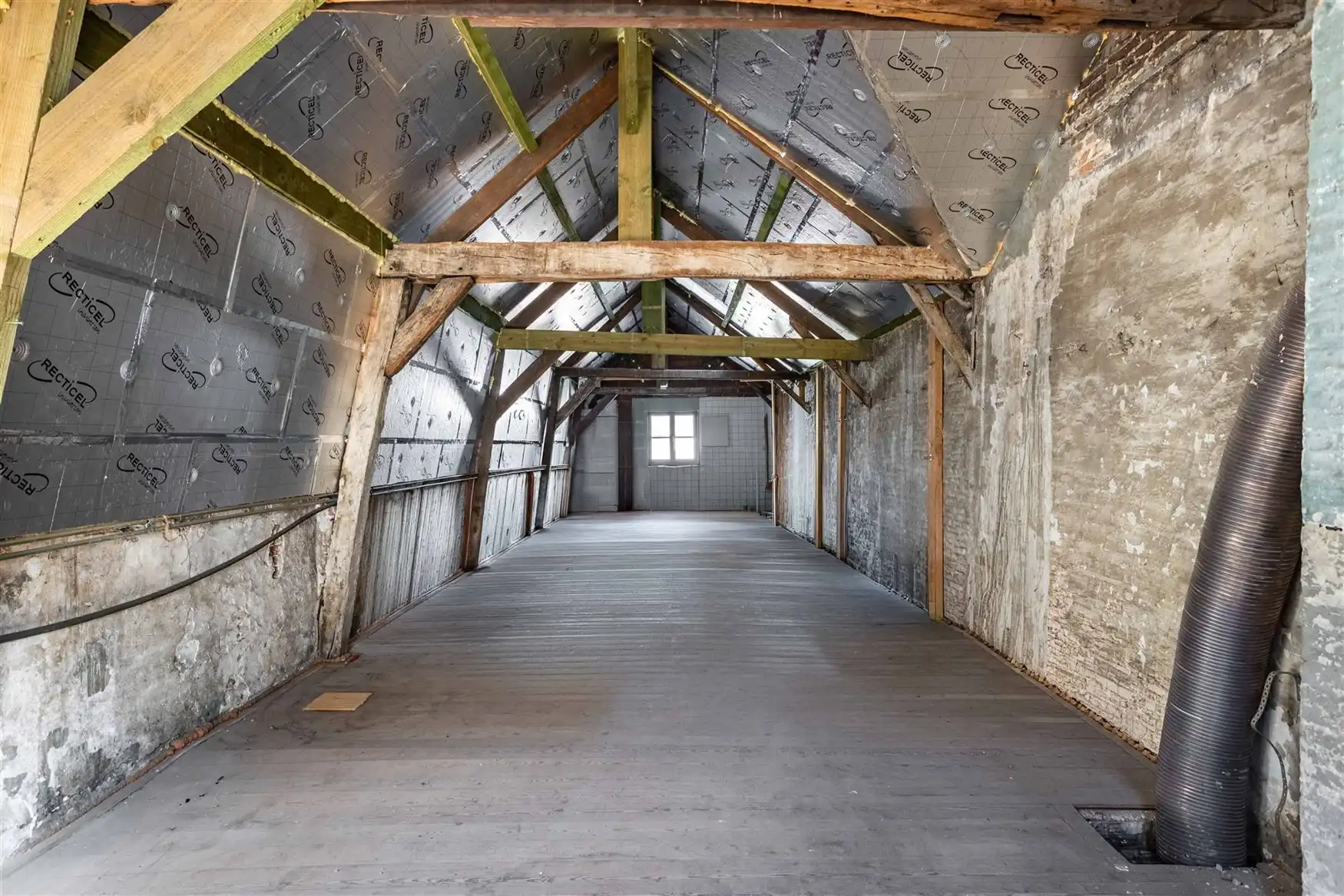 Commercieel gelegen horecapand in de bruisende Gentse binnenstad foto 20