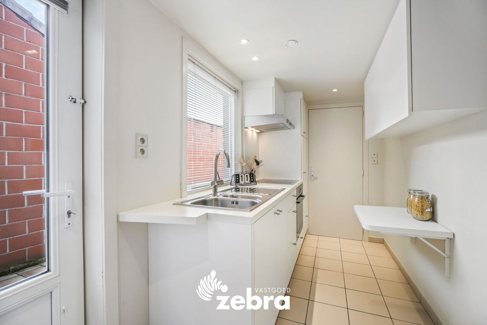 Instapklare woning met 3 slaapkamers nabij het centrum van Izegem! foto 8