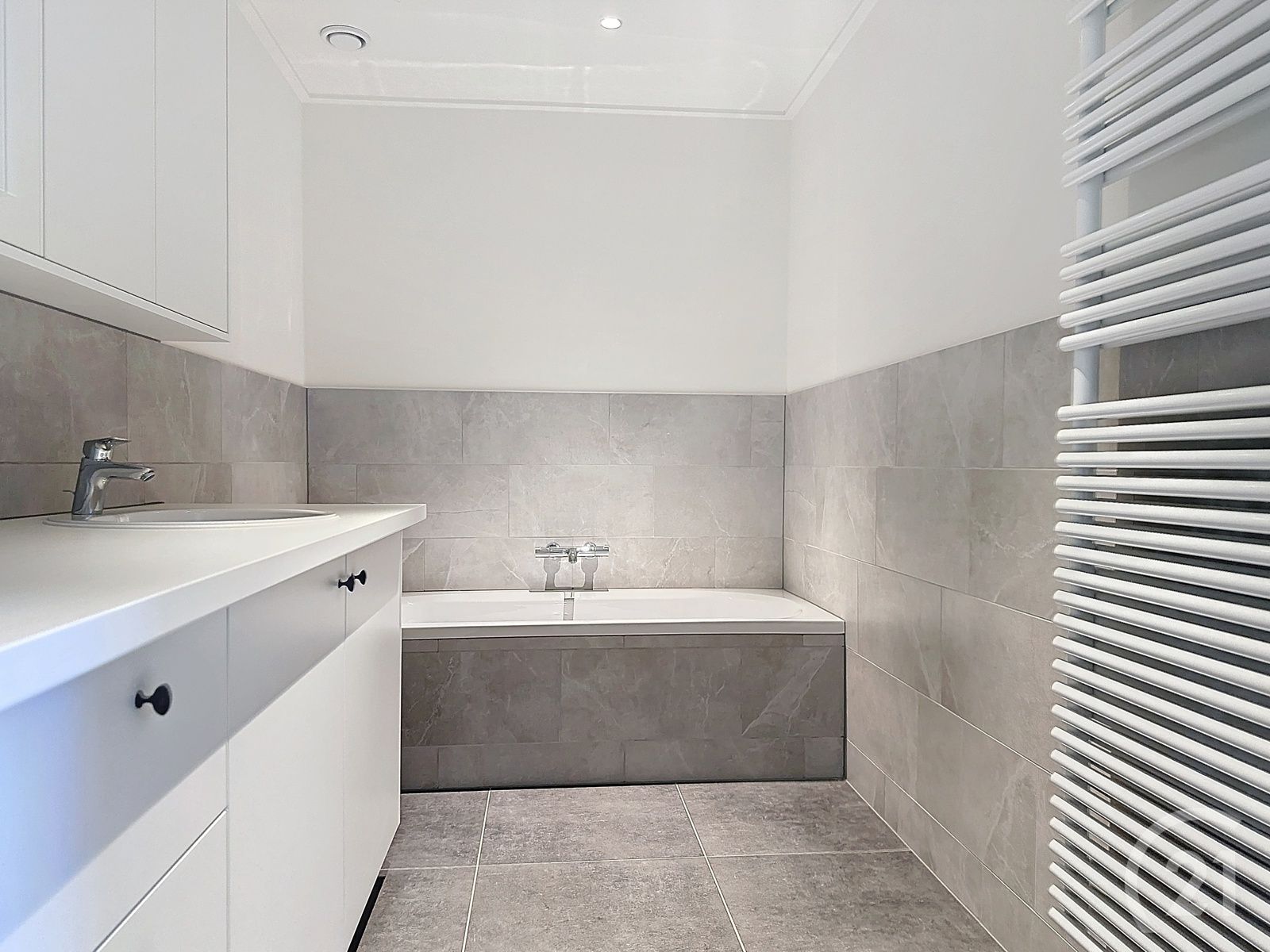 Appartement in Heist-op-den-berg te huur! foto 7