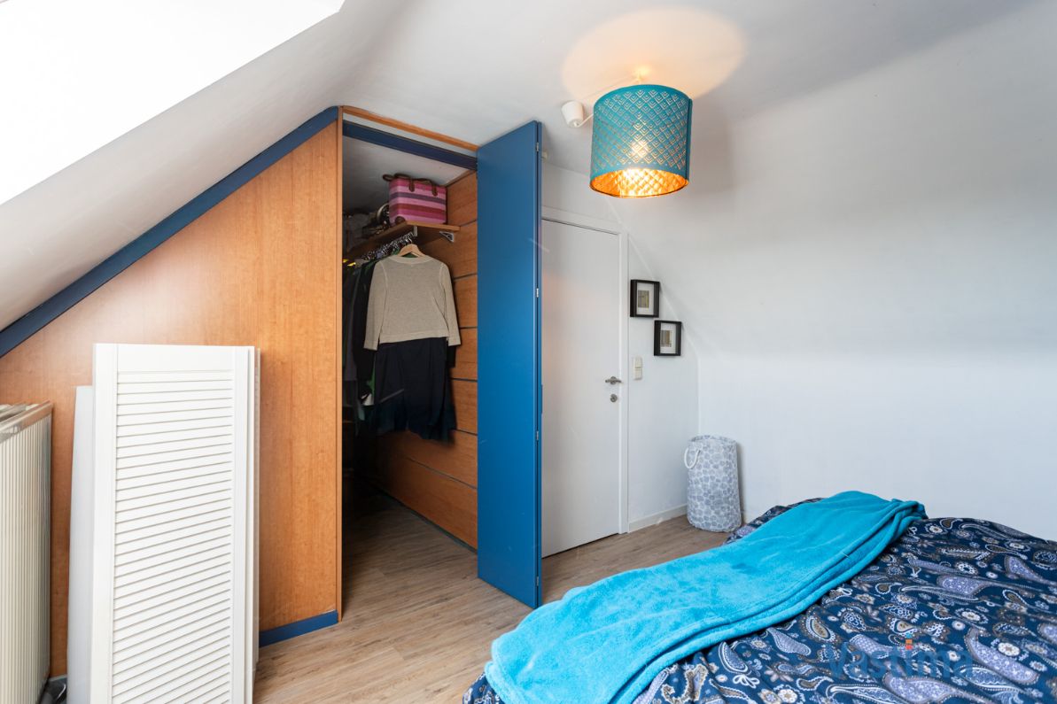 Licht, Ruimte & Locatie – Instapklaar Duplexappartement met parking foto 16
