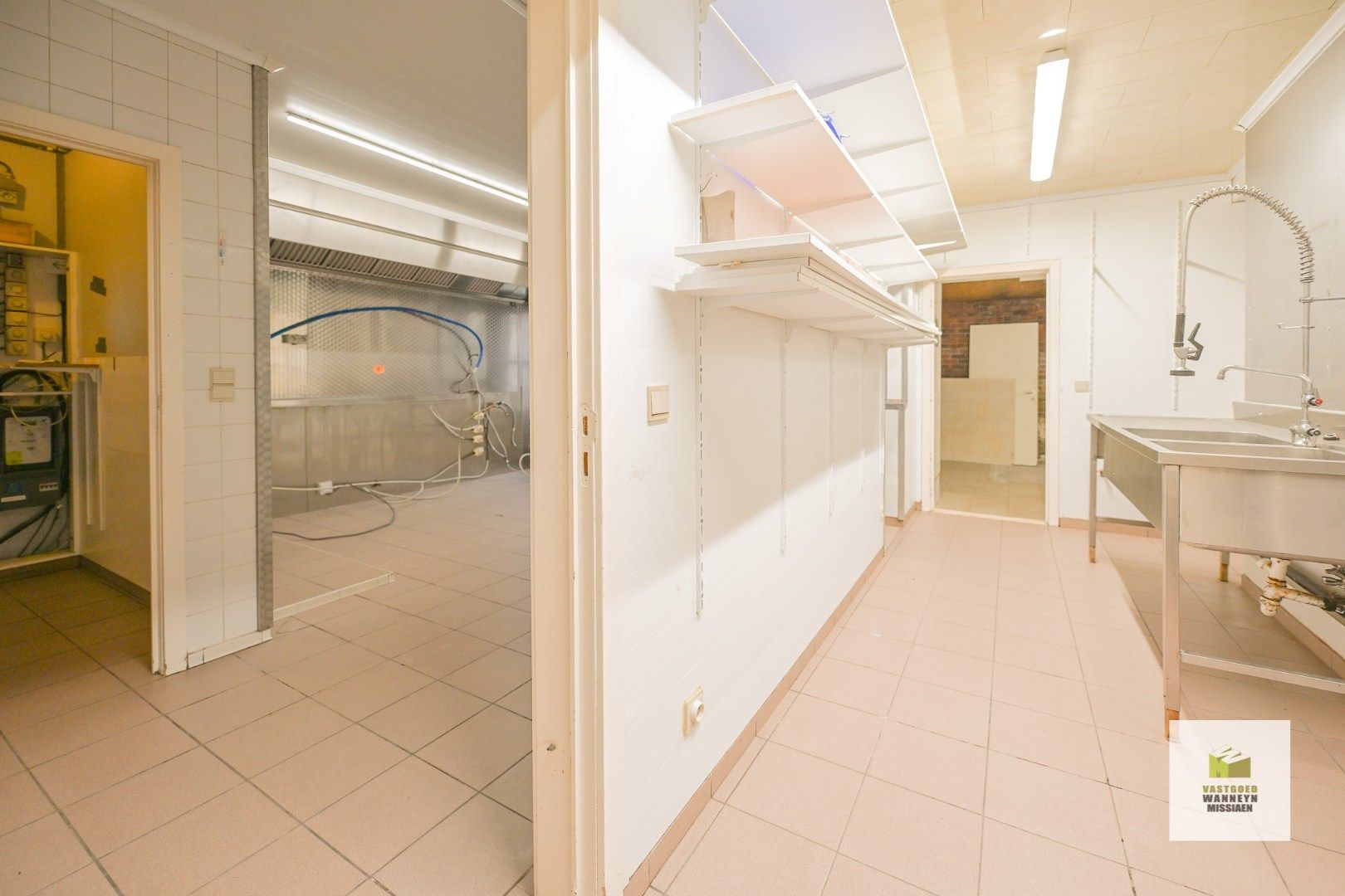 Alleenstaande woning met ruimte voor kantoor of praktijk  foto 9