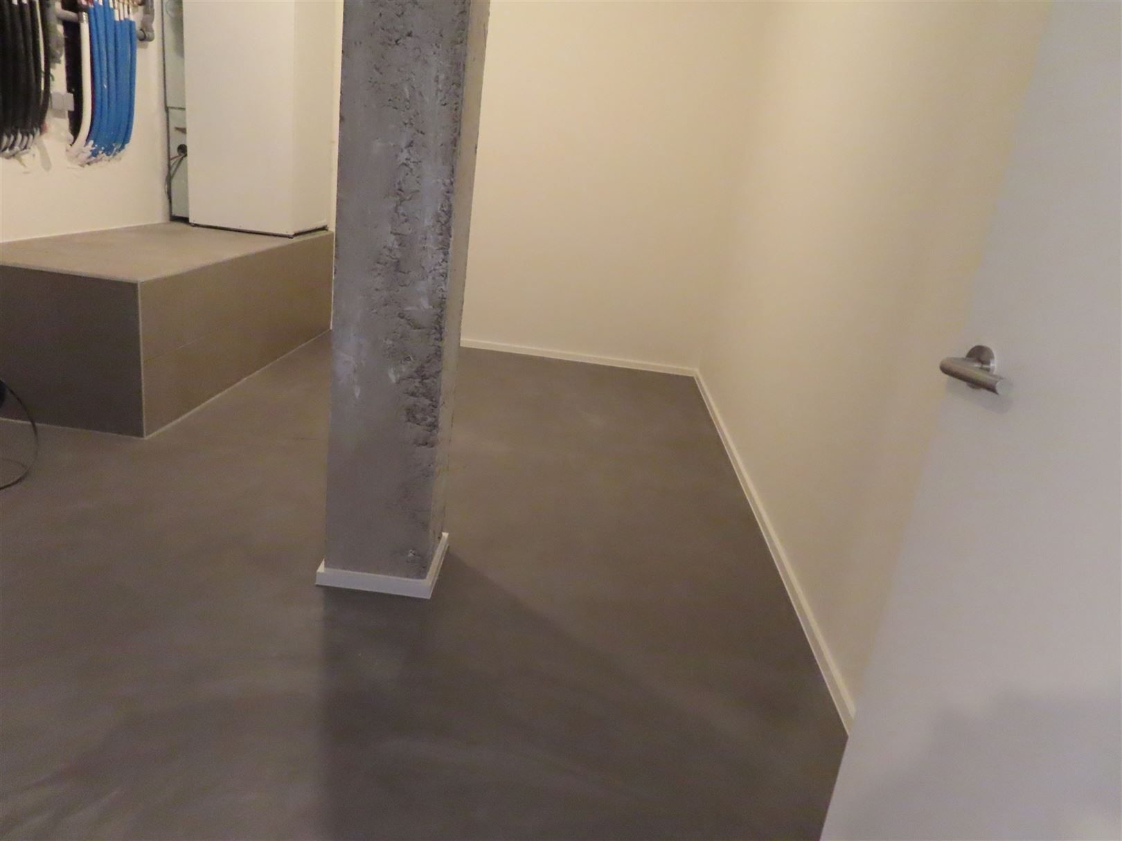 Loft appartement (187m²) met terras (120m²) & parking! foto 26