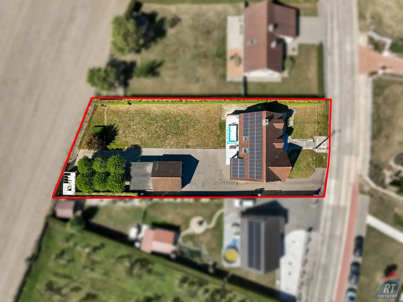 Zeer ruime, instapklare gezinswoning met  4 tot 5 slaapkamers foto 35