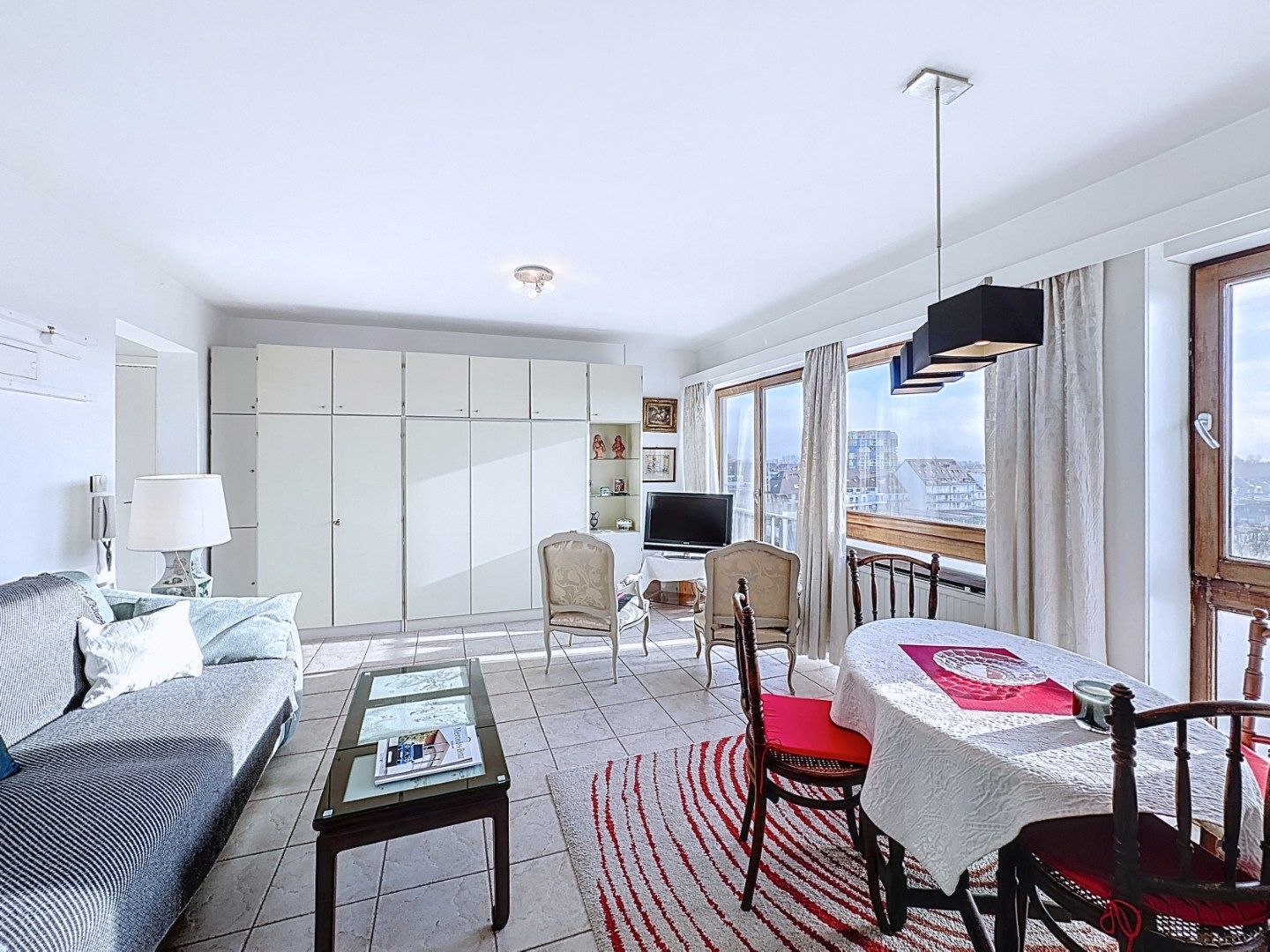 Ruime studio gelegen aan de achterzijde van de Zeedijk foto 3