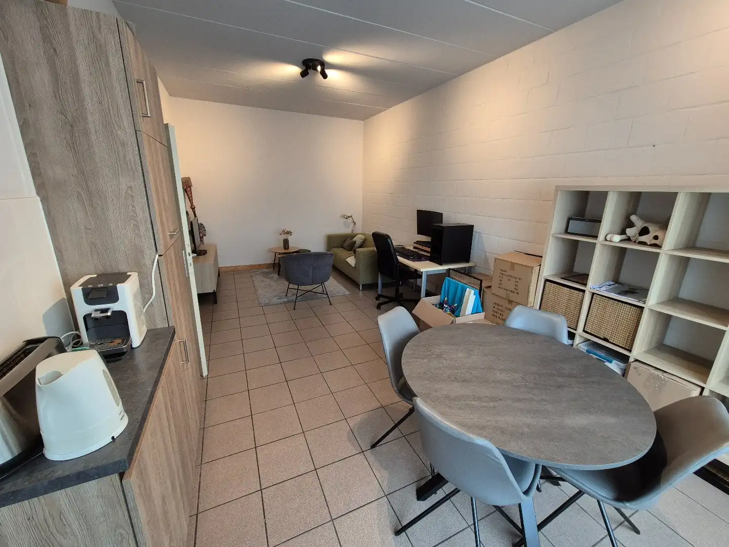 Gelijkvloers appartement met terras en autostandplaats foto 3