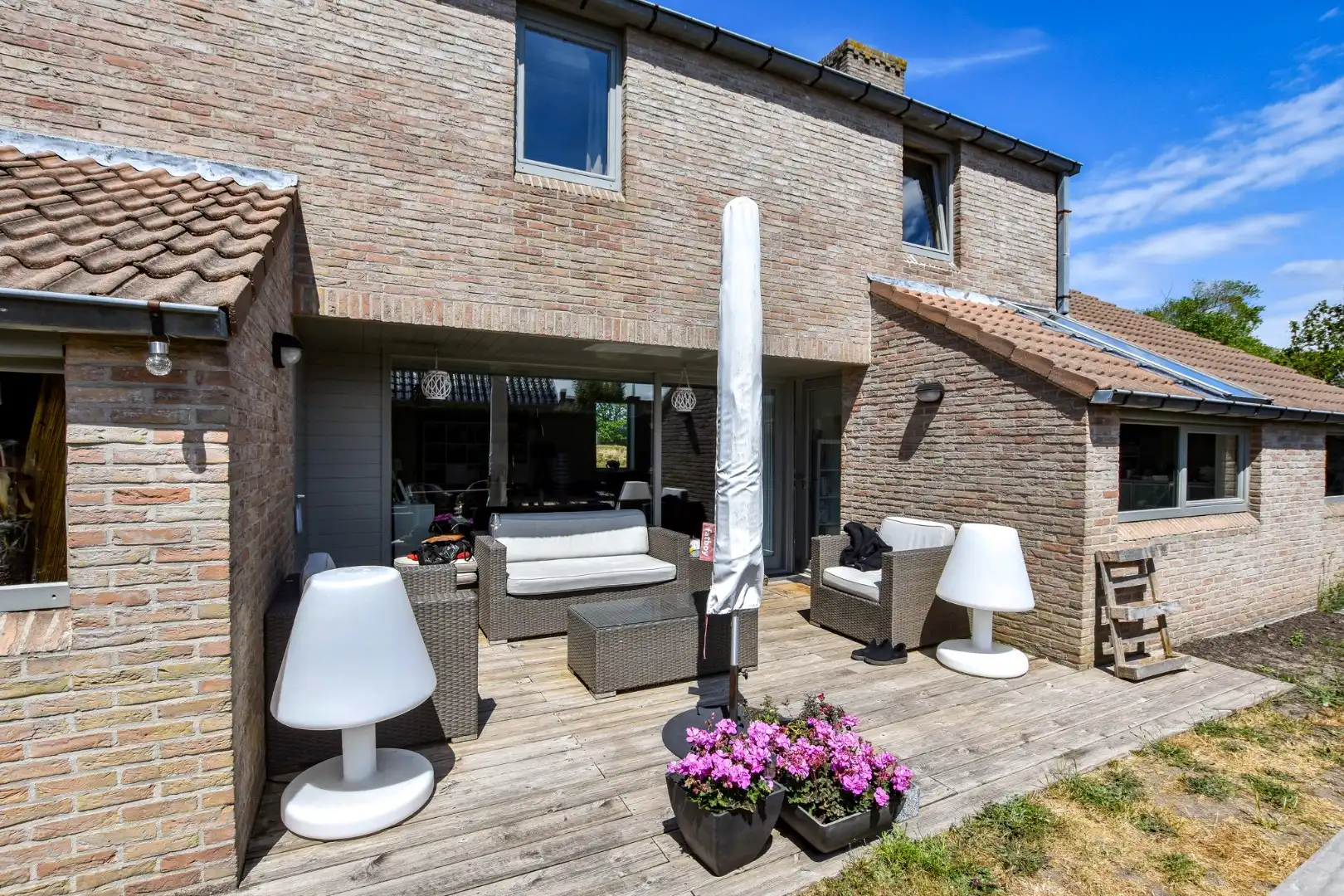 Residentieel gelegen villa op 740m² te Oostduinkerke.  foto 22