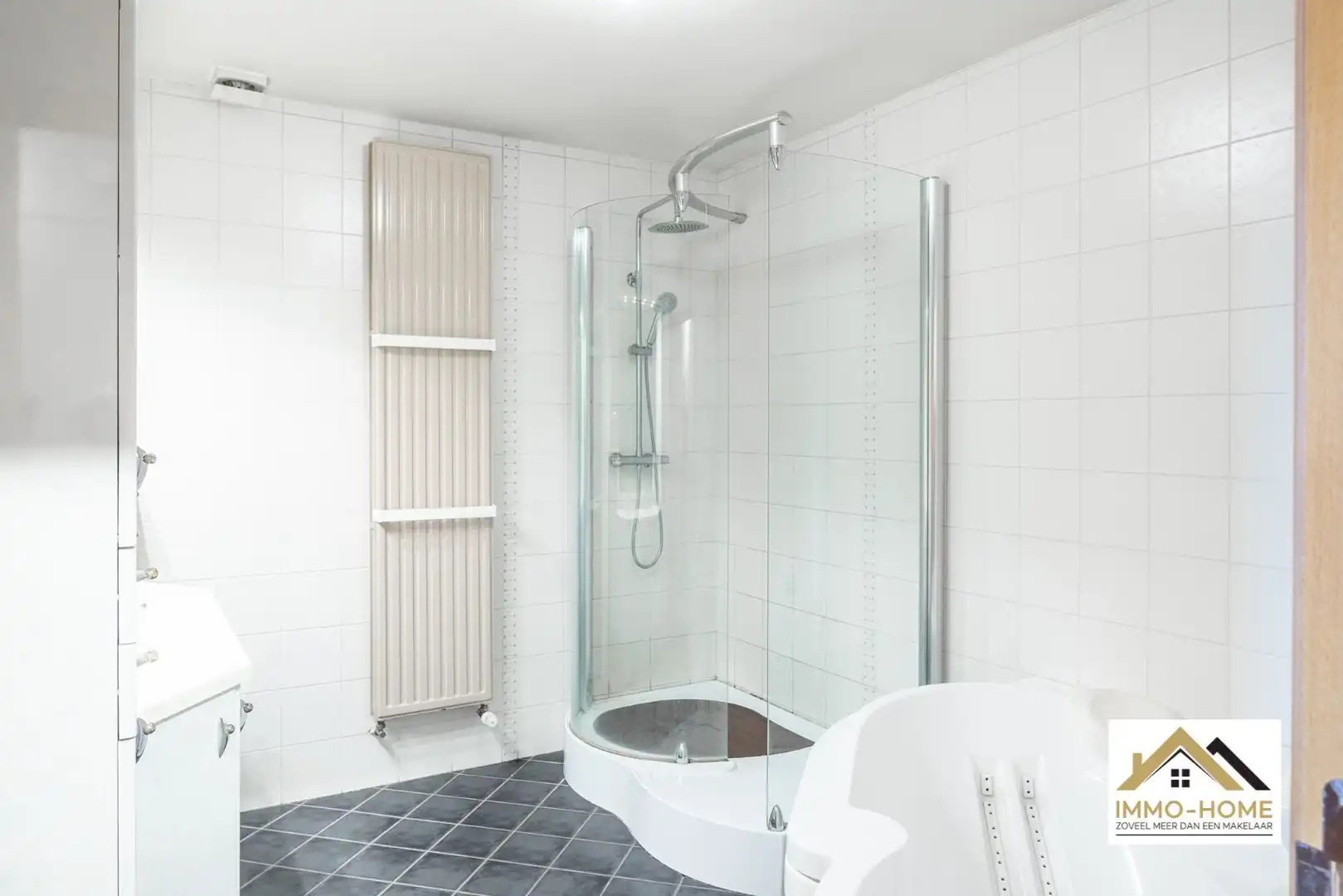 Lichtrijk instapklaar appartement op topligging Lokeren foto 15