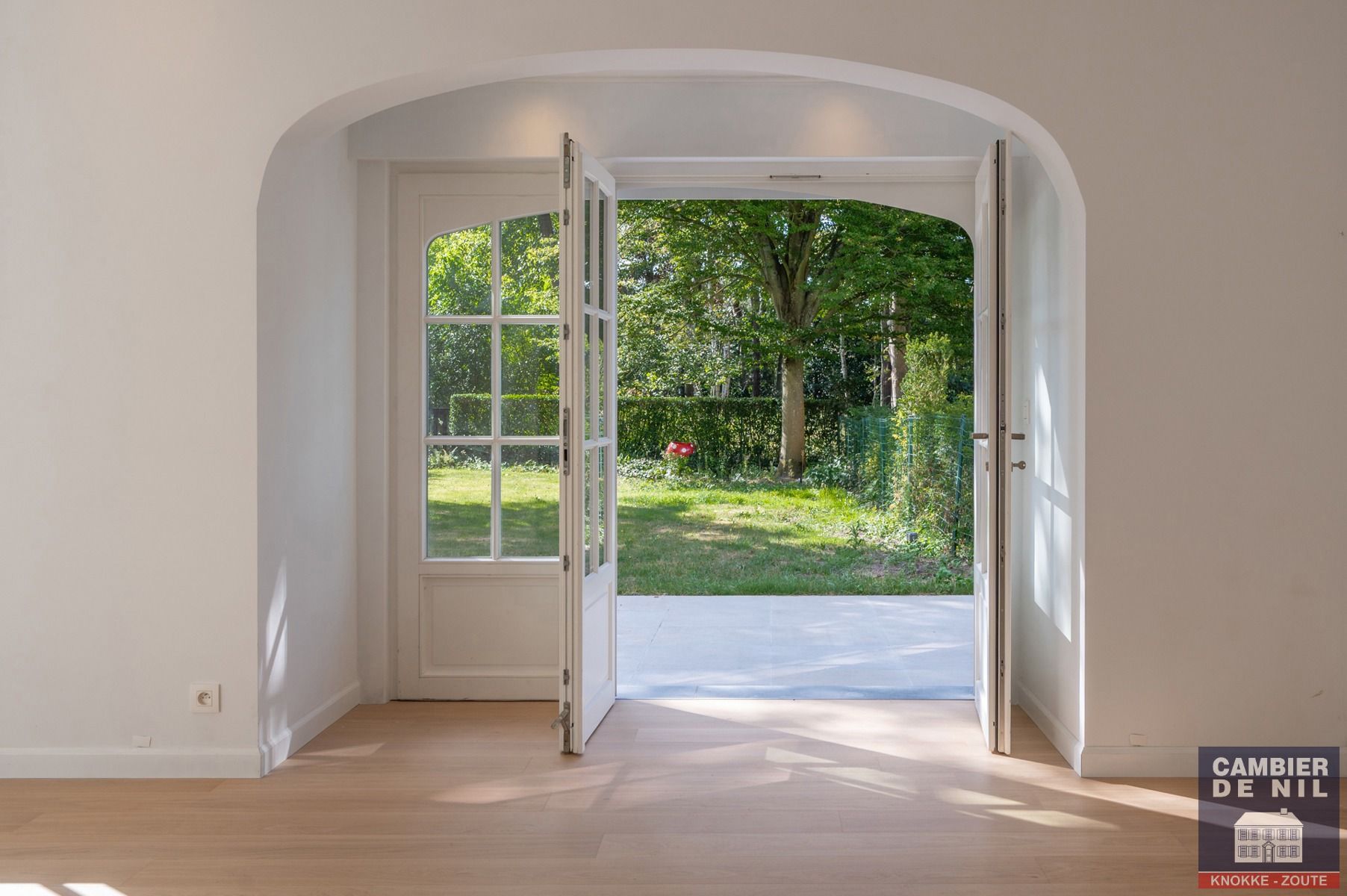 Gerenoveerde, ongemeubelde koppelvilla mmet zuidgerichte tuin - Zoute foto 15