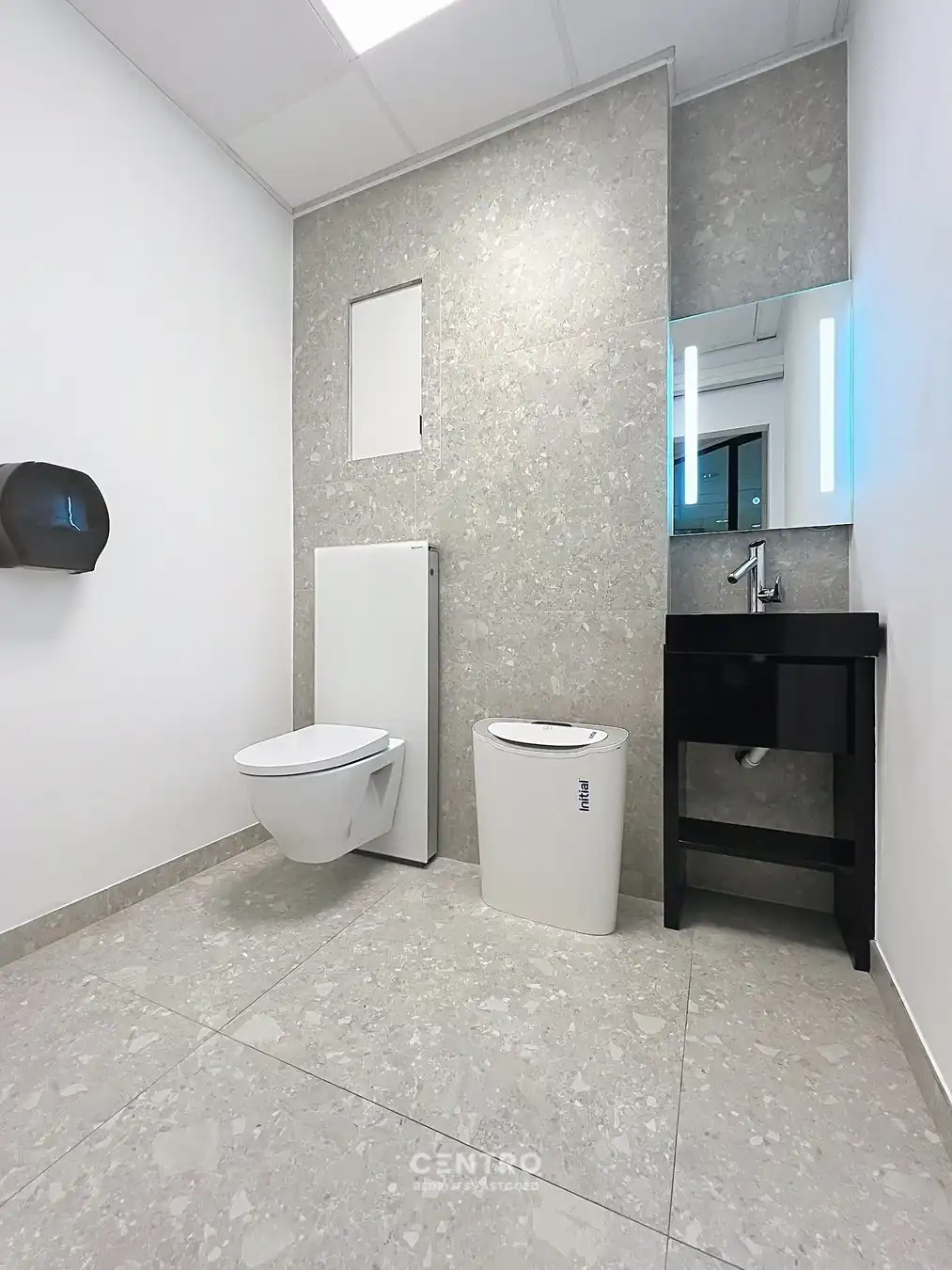 Instapklaar horecapand (± 300 m²) met hyper-geïnstalleerde keuken op commerciële toplocatie op 100m van het strand Oostduinkerke-Bad ! foto 19