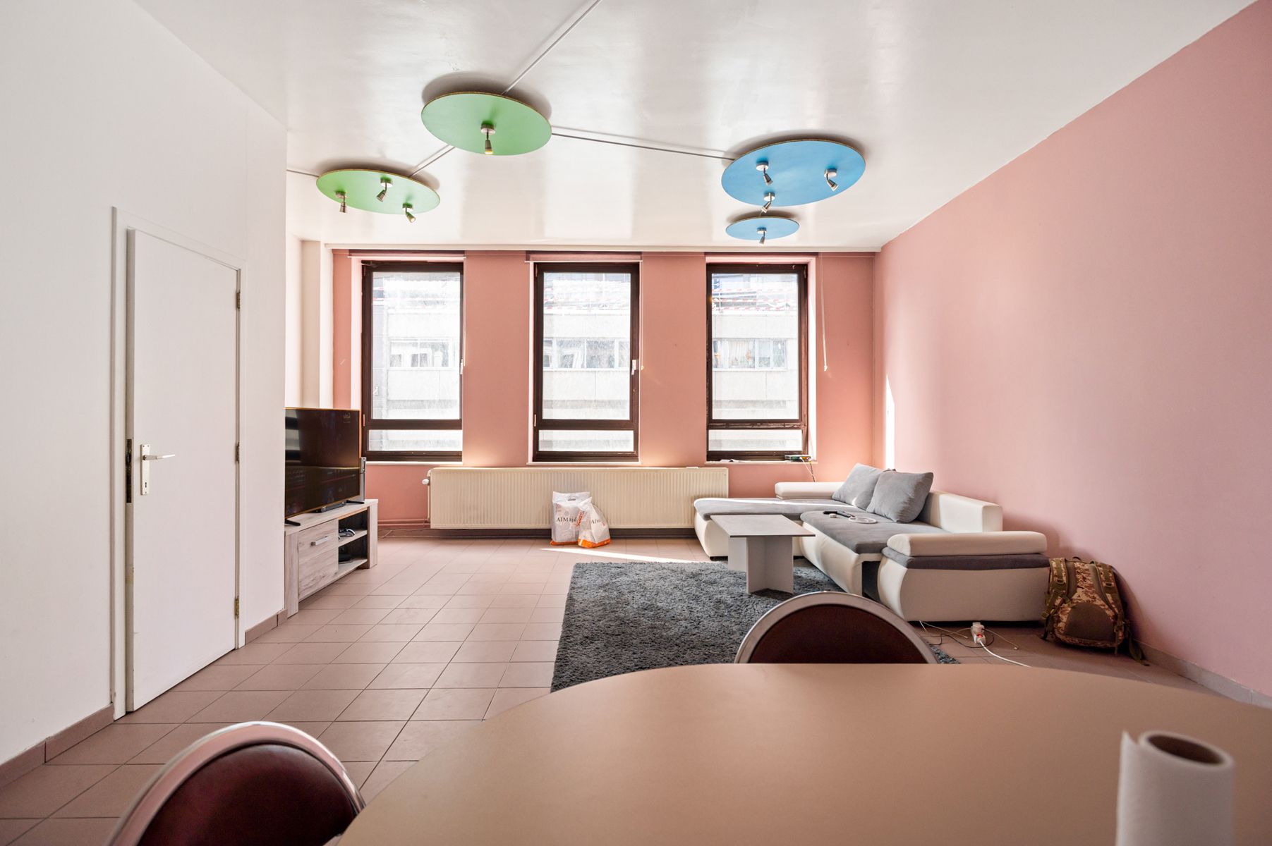 Handelshuis met tuin en stabiele huuropbrengst te koop foto 7