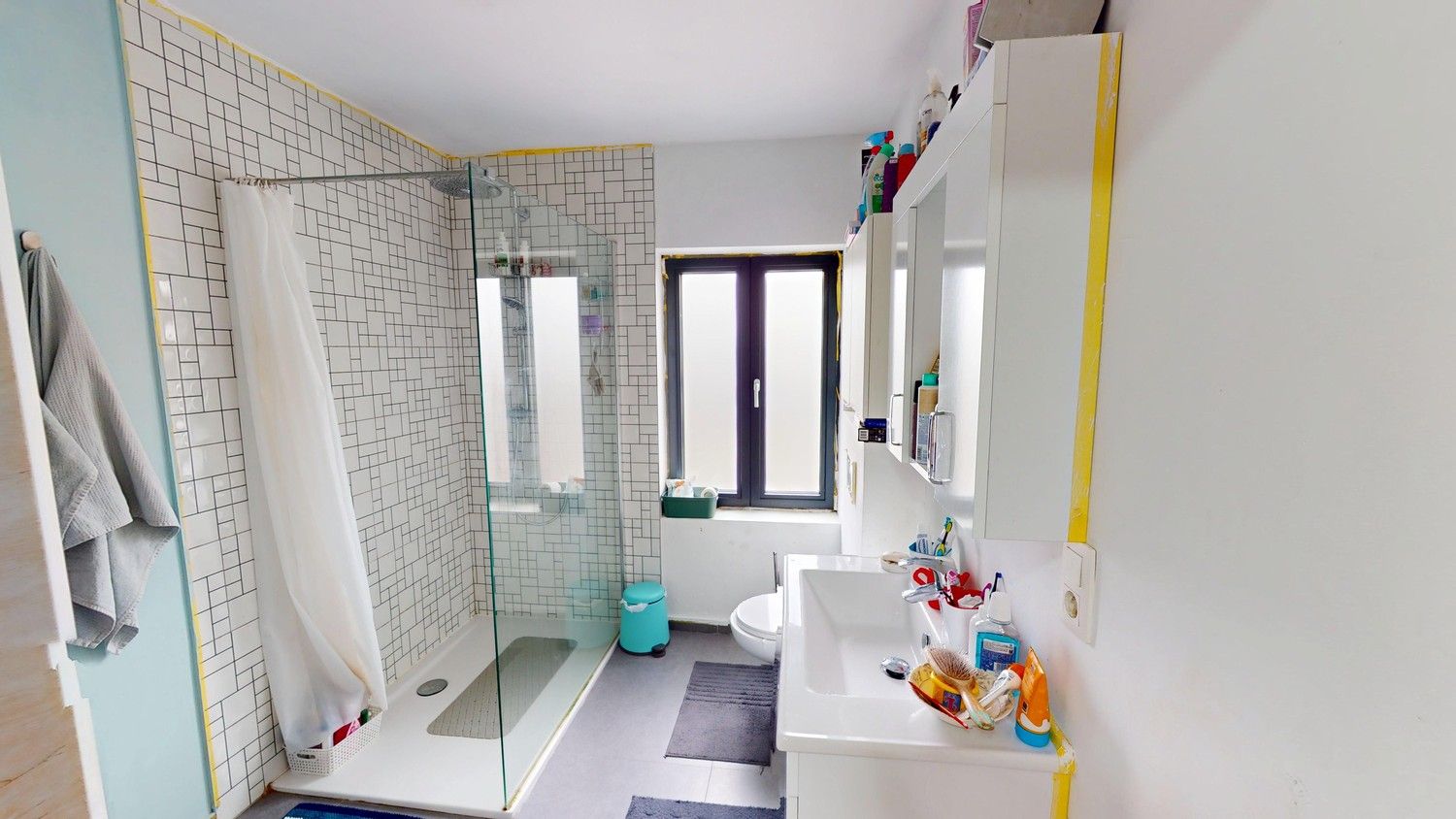 Gerenoveerde halfopen woning met 3 slaapkamers in het hart van Eke! foto 9