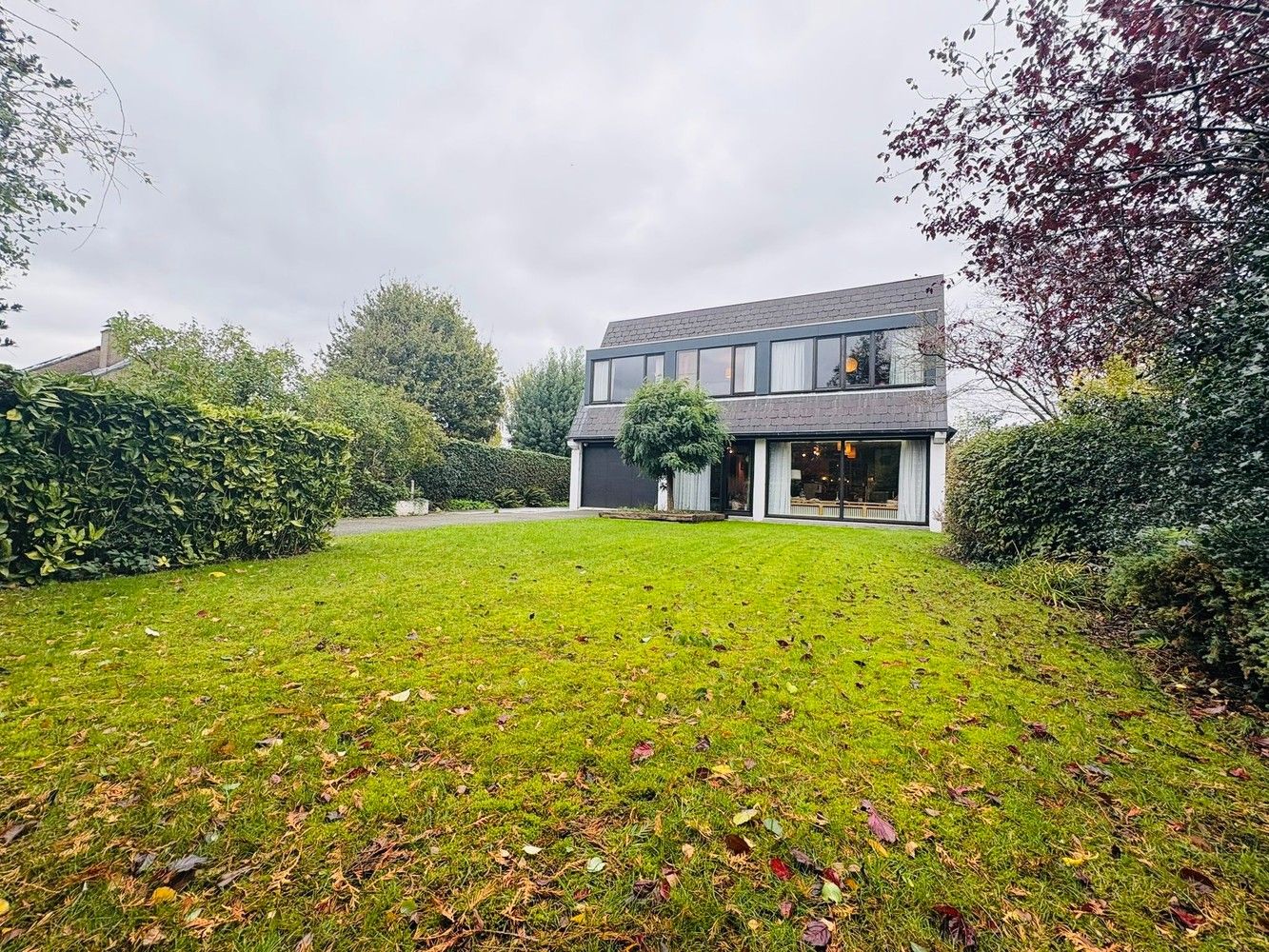 Huis te koop foto {{pictureIndex}}