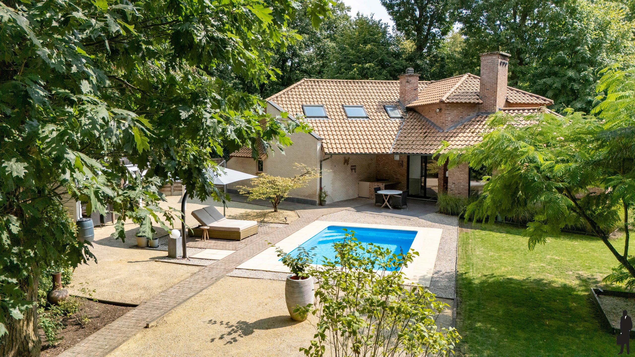 Provençaalse villa met 3 slpk en verwarmd zwembad  foto {{pictureIndex}}