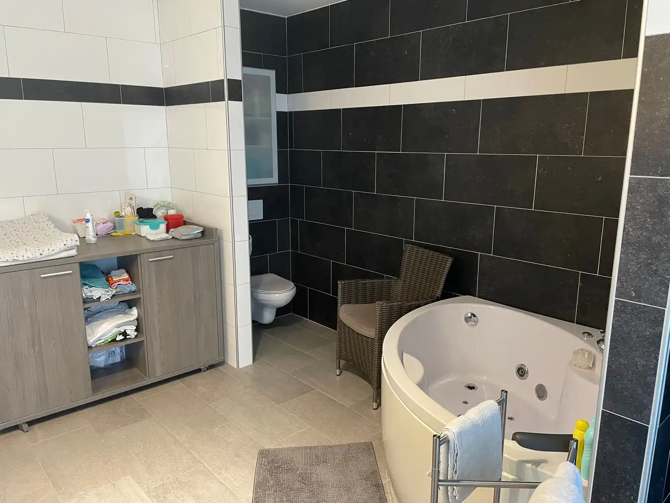 Gezinswoning, 3 slaapkamers, garage, tuin. foto 23