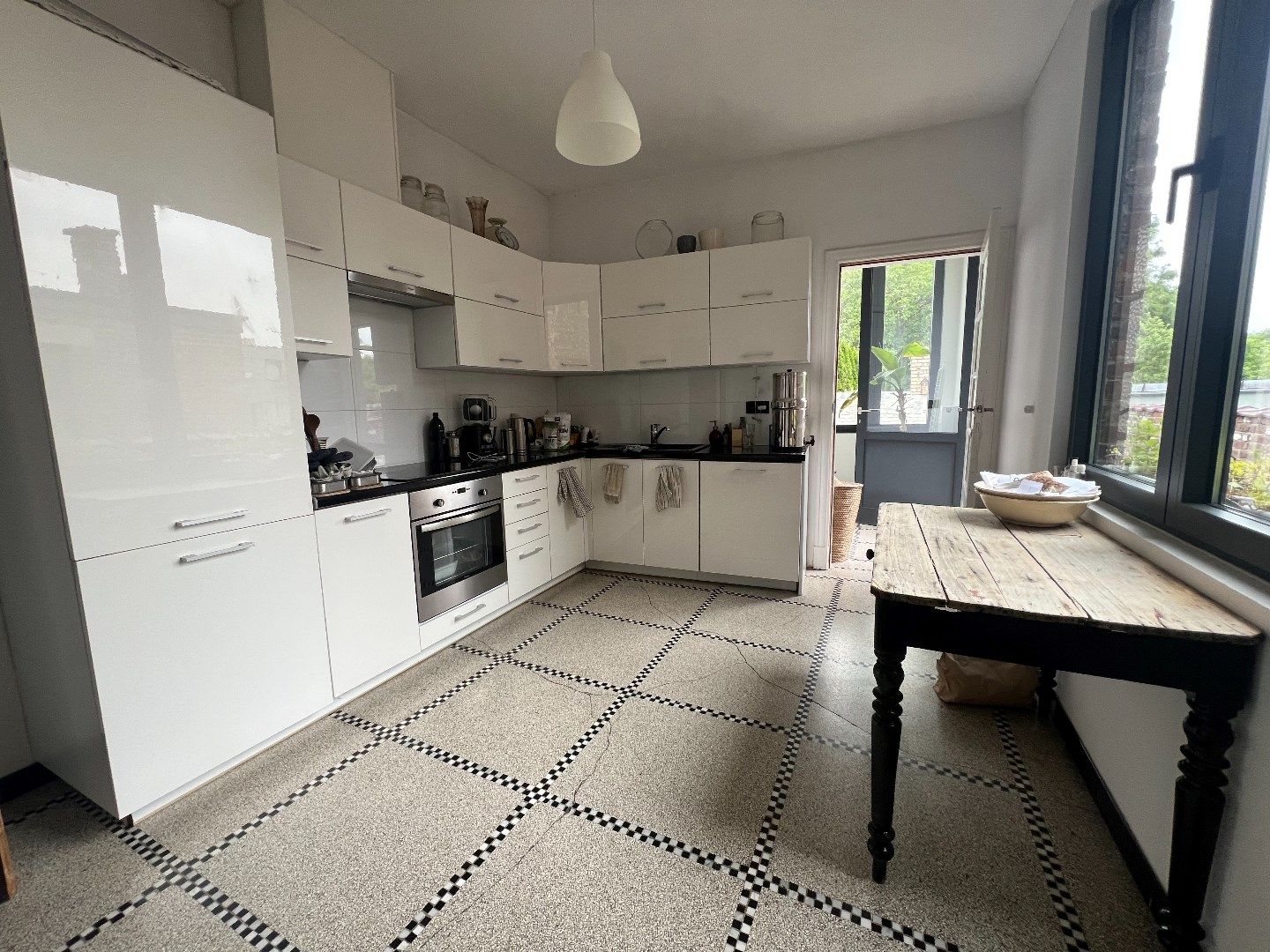Prachtige bel-etagewoning met 2 ruime slpks en mooi ruim terras foto 5