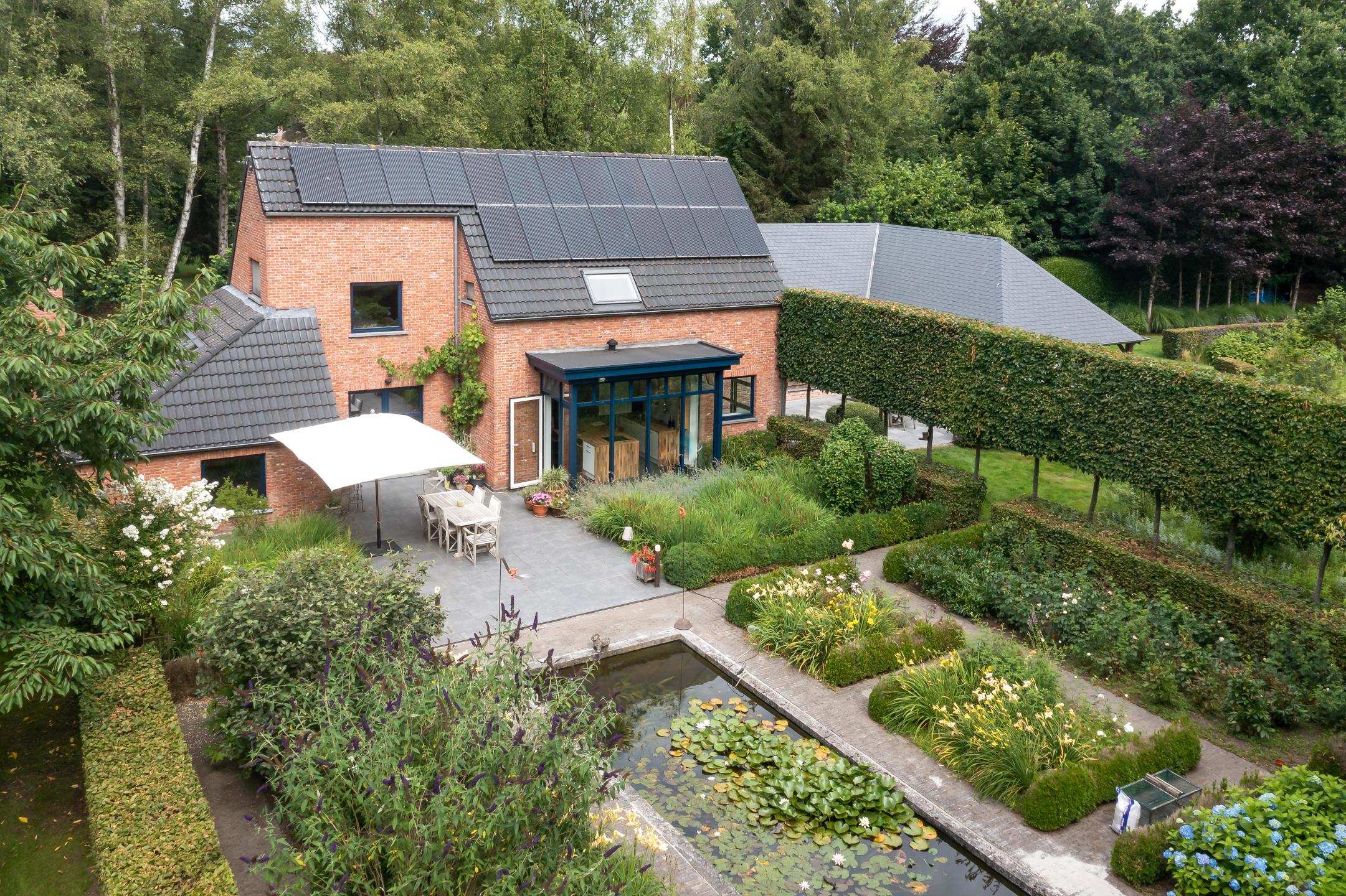 Prachtig perceel van 3348m2 met magnifieke tuin. foto 16