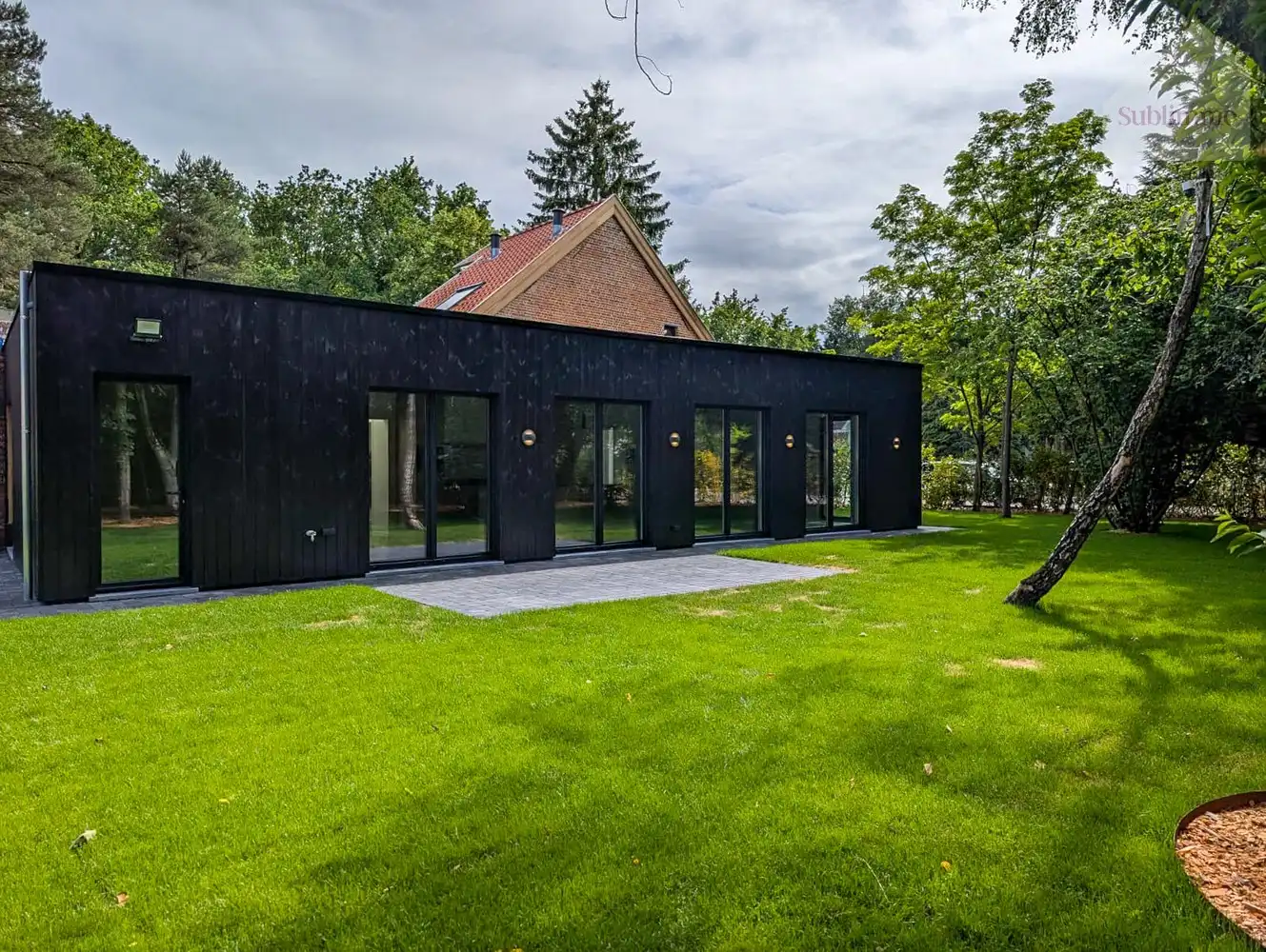 Volledig gerenoveerde karakterwoning met prachtige aangelegde tuin, polyvalente ruimte en 3 slaapkamers foto 28