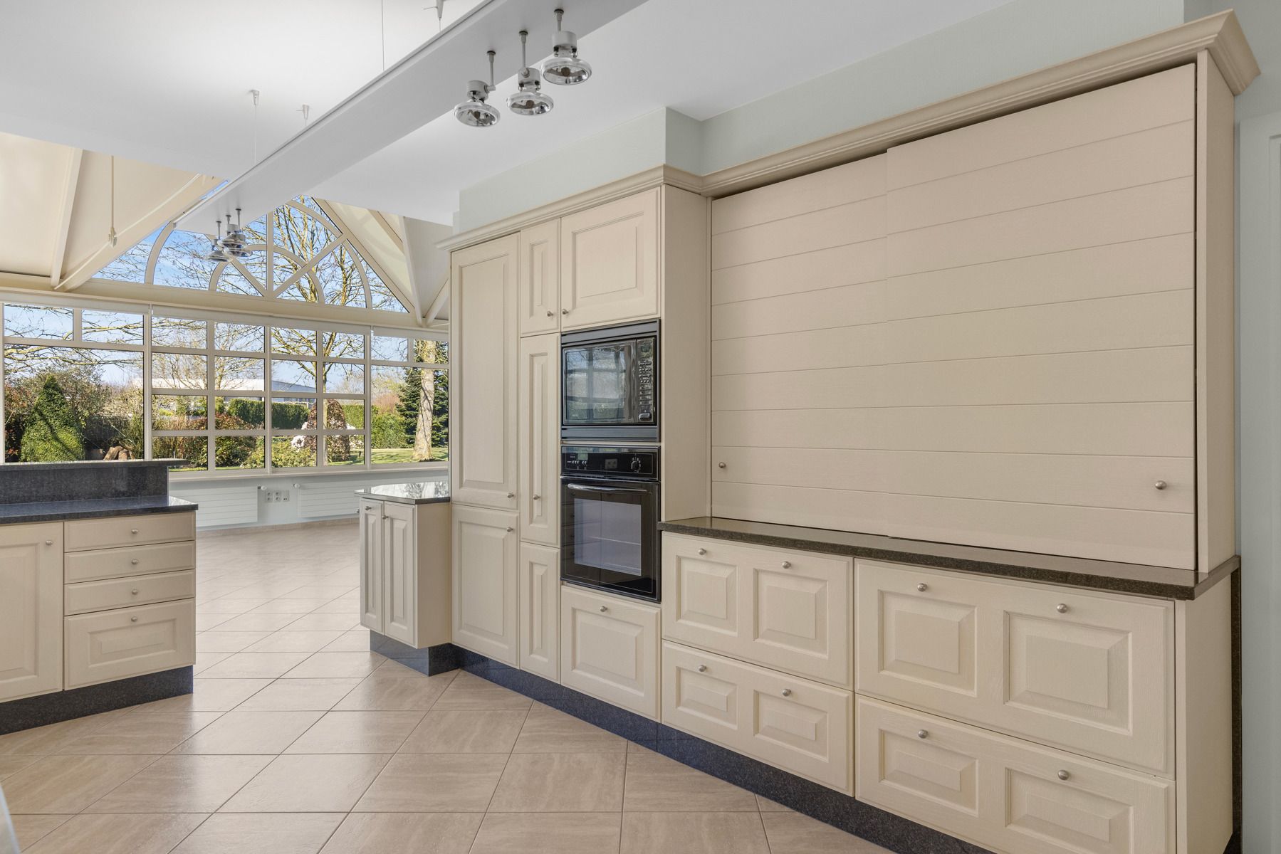 Exclusieve villa - Rust, ruimte en luxe nabij het Sterrebos! foto 14