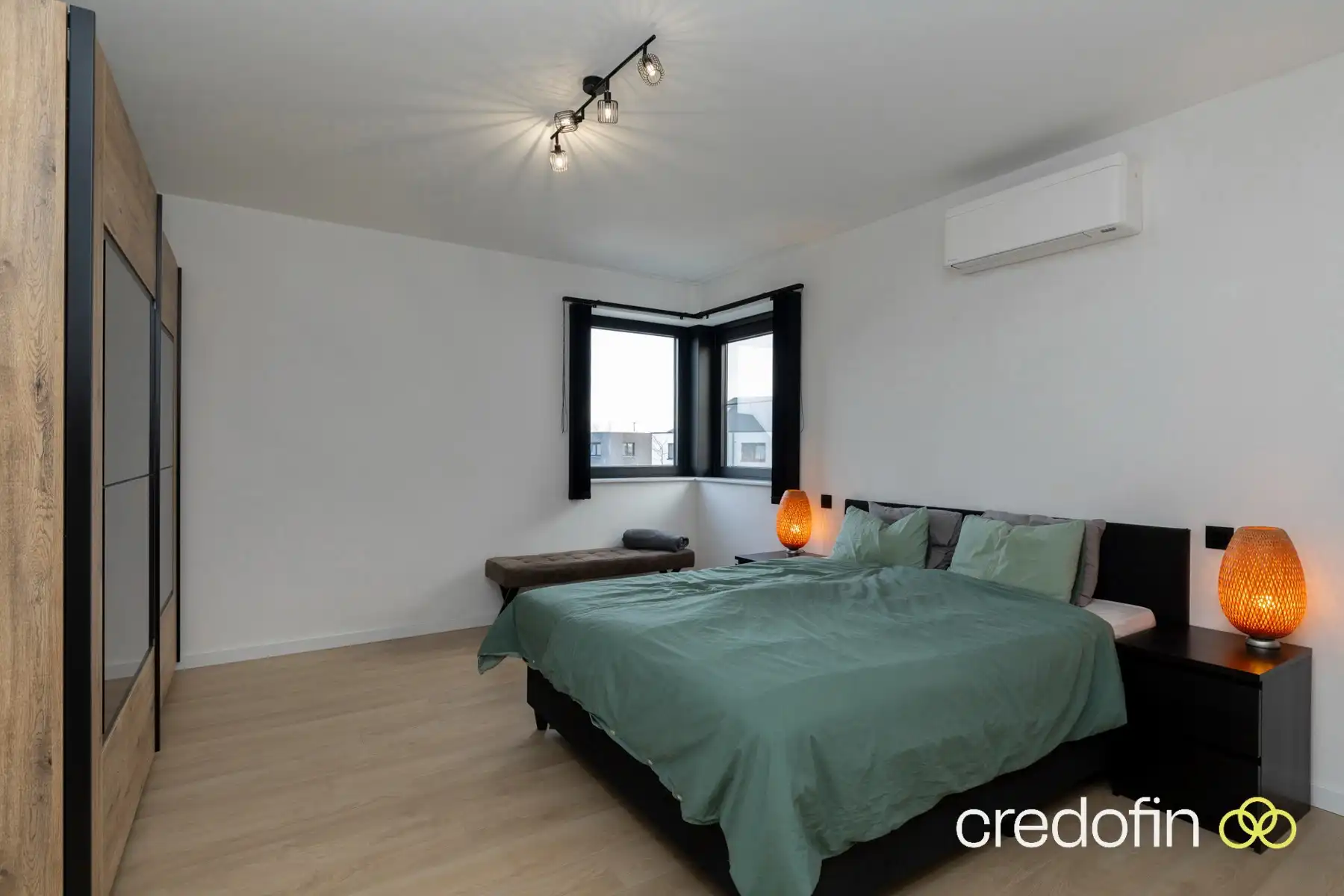 Piekfijn afgewerkte woning met 3 ruime slaapkamers foto 7